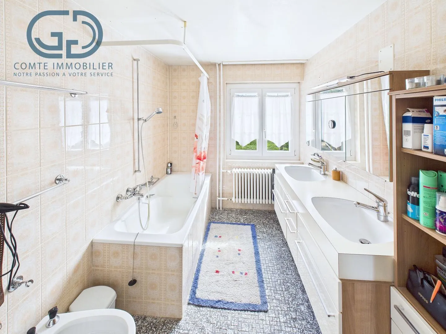 Terraced house with garden close to all amenities - Photo 9 of 13