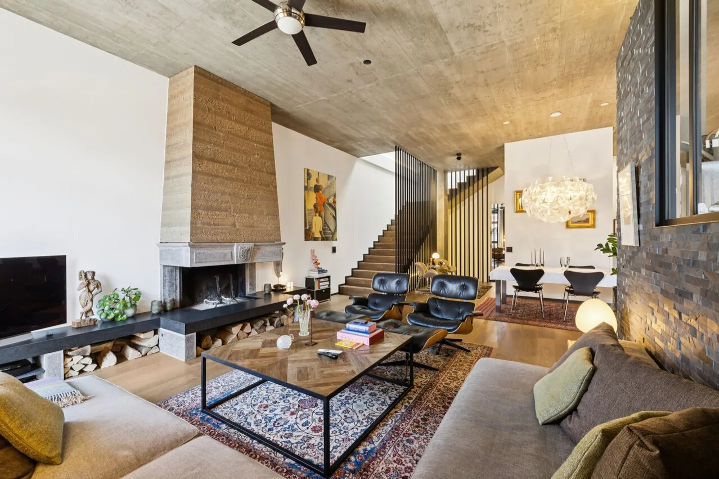 Charakter-Loft mit Aufzug und Dachterrasse - Foto 9 von 13