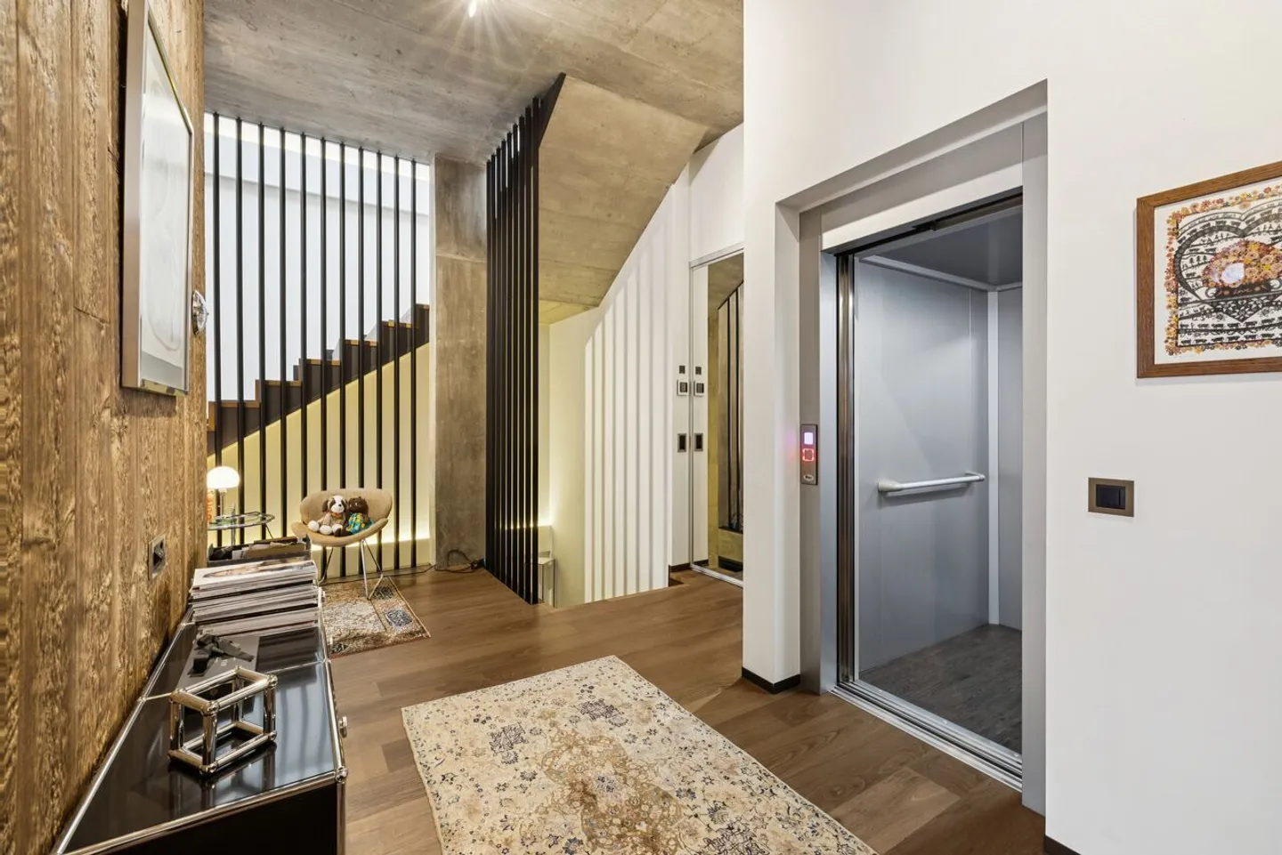 Charakter-Loft mit Aufzug und Dachterrasse - Foto 10 von 13