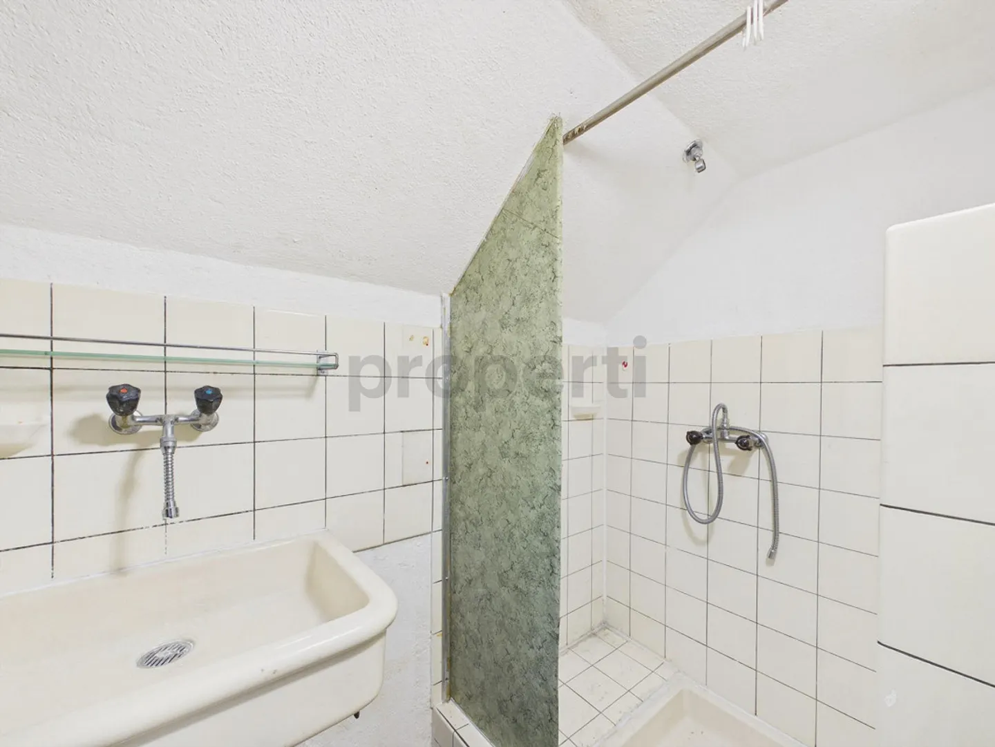 Casa plurifamiliare con 3 unità e grande giardino a Kreuzlingen - Foto 21 di 28
