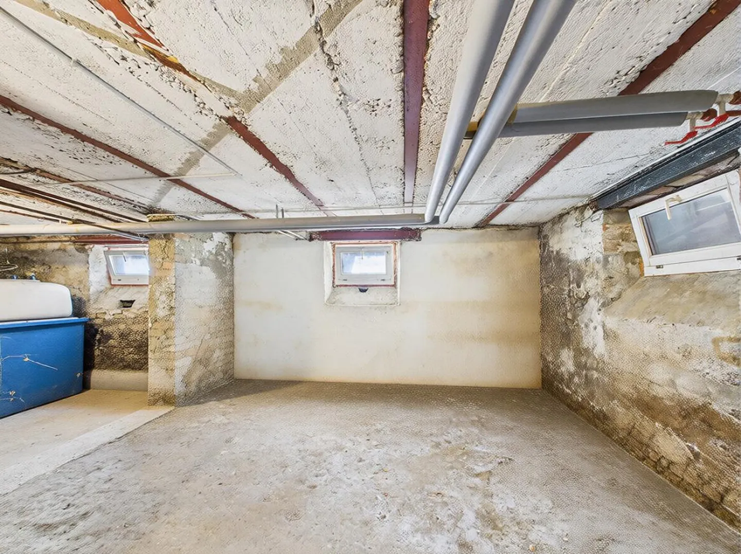 Casa plurifamiliare con 3 unità e grande giardino a Kreuzlingen - Foto 24 di 28