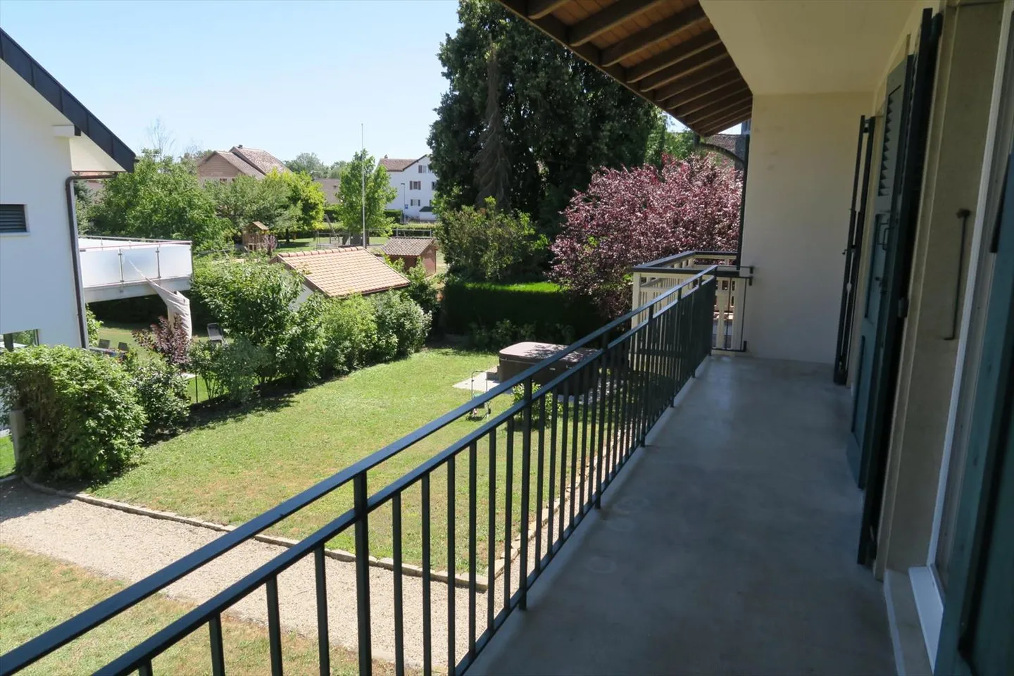 3.5 Room Apartment - Photo 3 of 12