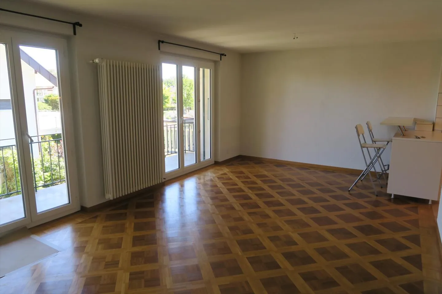 3.5 Room Apartment - Photo 4 of 12