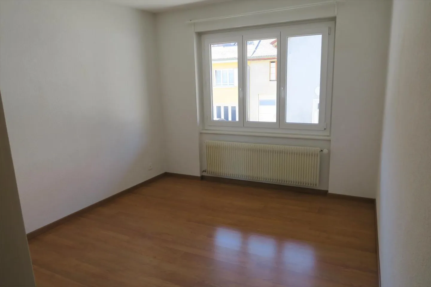 3.5 Room Apartment - Photo 10 of 12