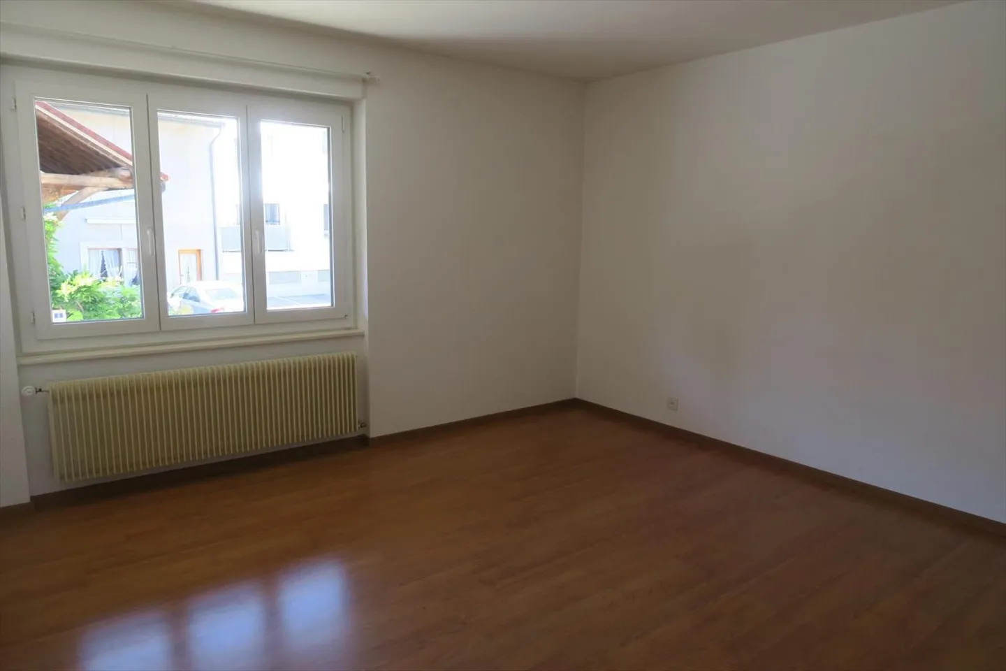 3.5 Room Apartment - Photo 11 of 12