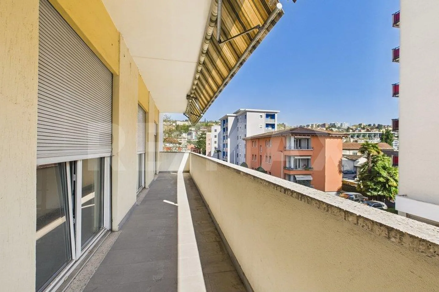 Helles 4,5-Zimmer-Einkommensapartment in zentraler Lage - Foto 7 von 9