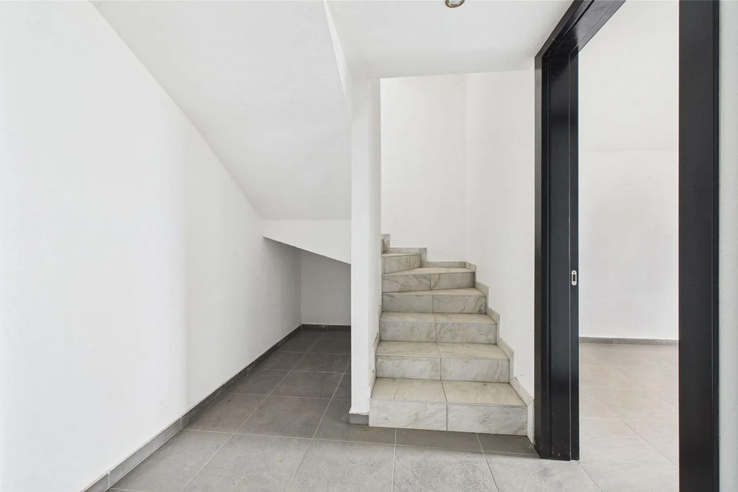 San Nazzaro - New construction in the green - Dream panoramic view! - Photo 18 of 26