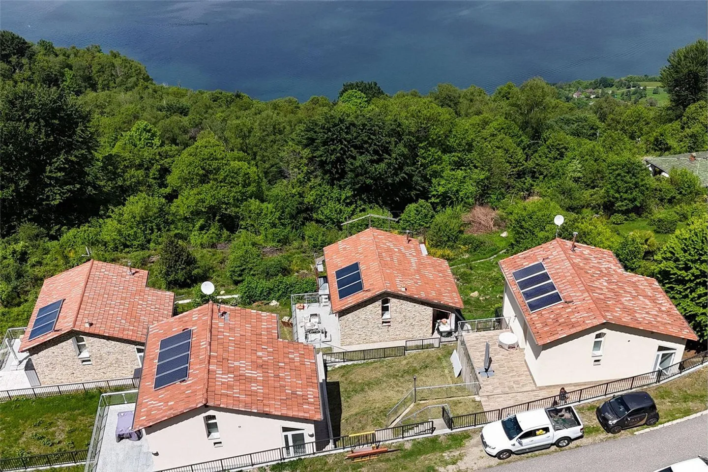 San Nazzaro - New construction in the green - Dream panoramic view! - Photo 13 of 26