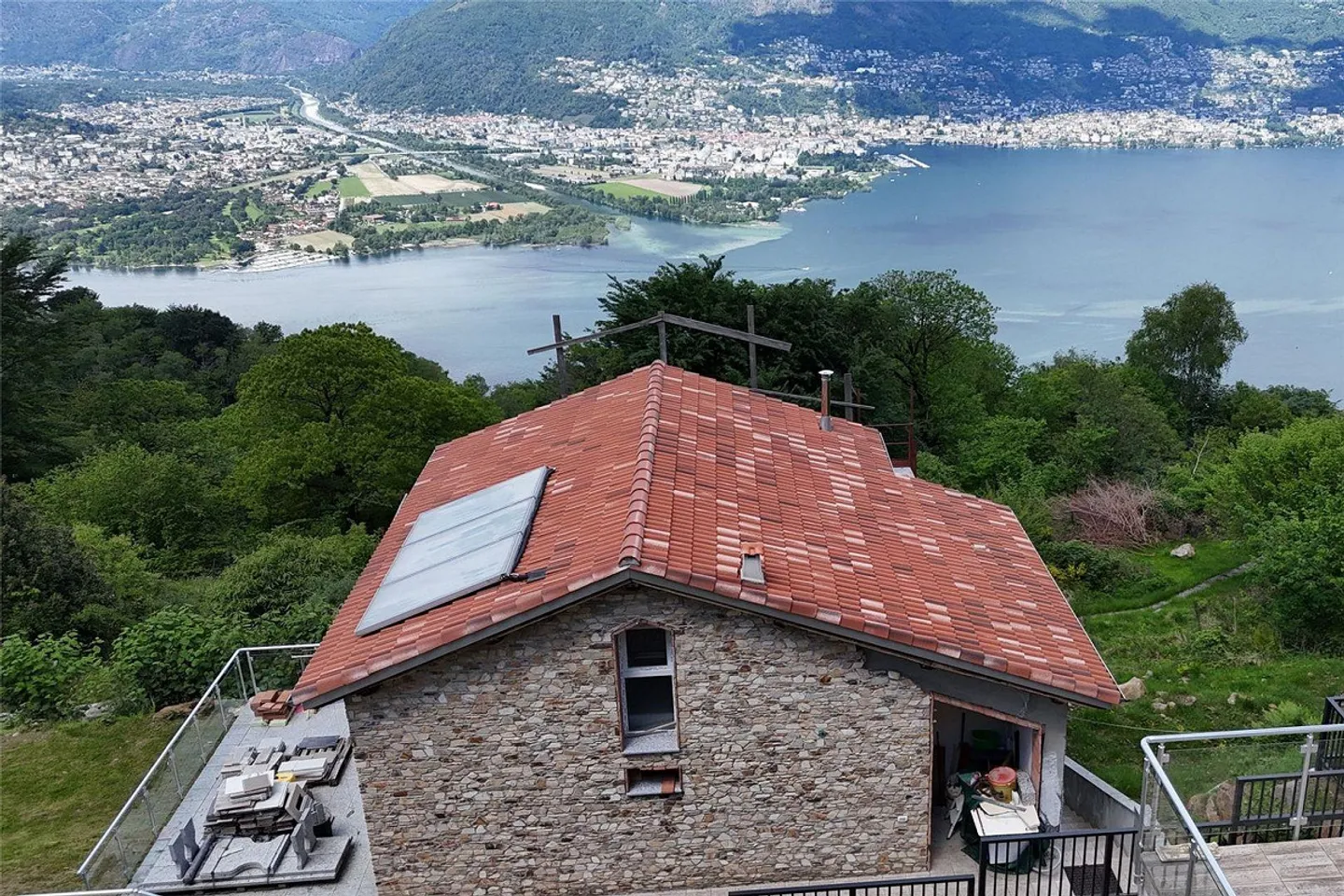 San Nazzaro - New construction in the green - Dream panoramic view! - Photo 25 of 26