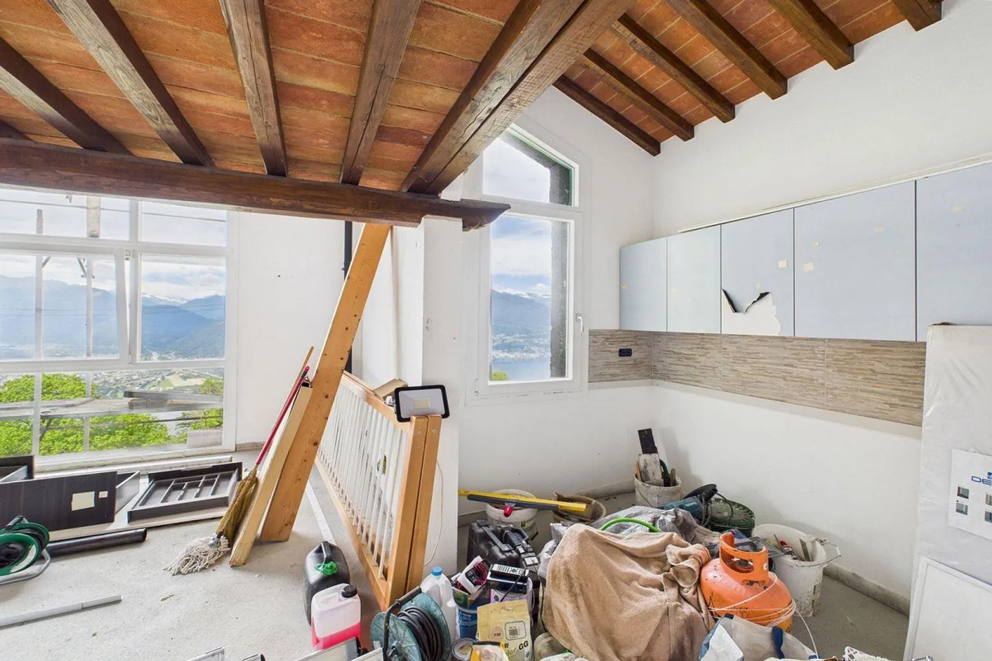 San Nazzaro - New construction in the green - Dream panoramic view! - Photo 23 of 26