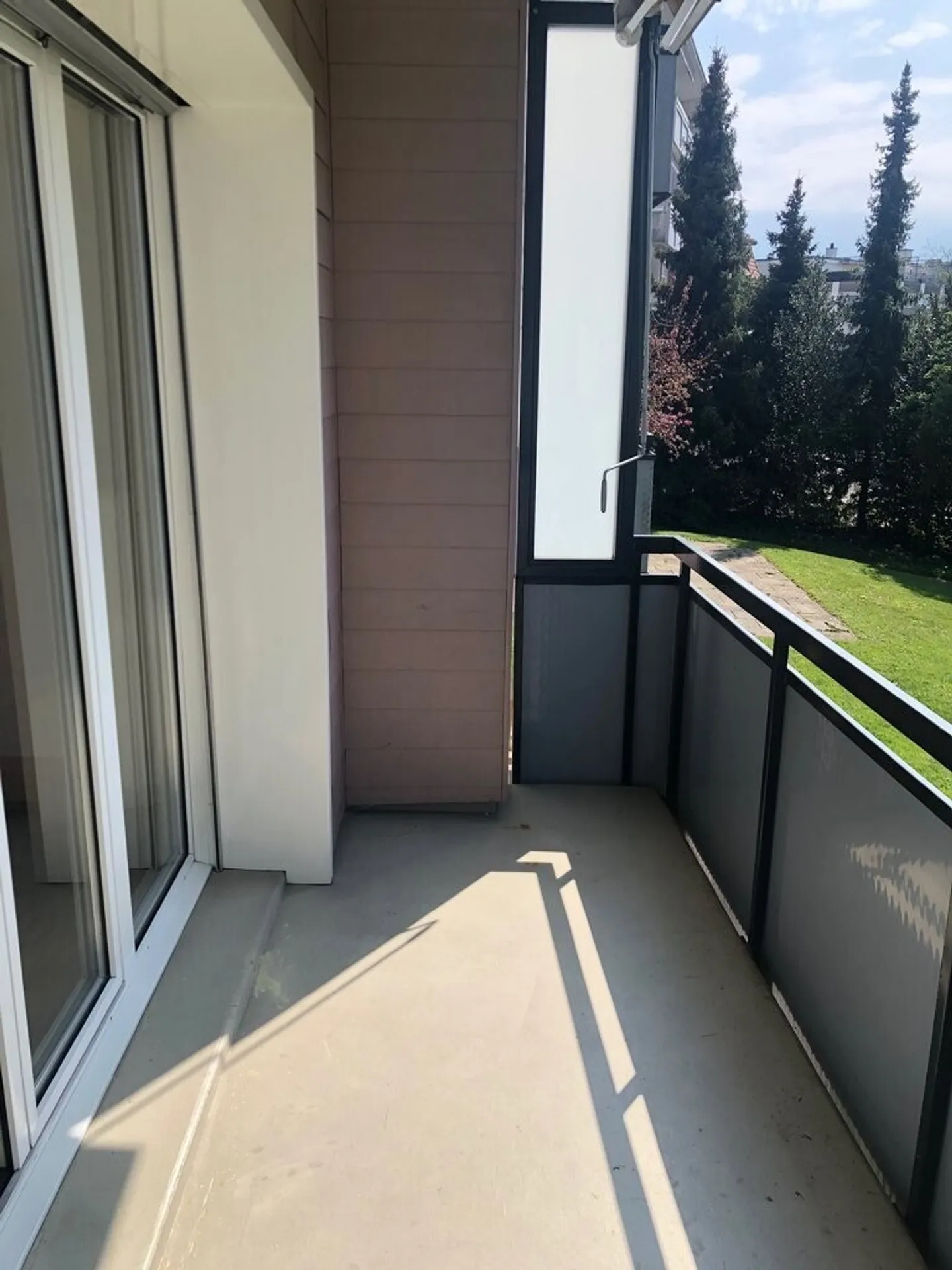 Thun - The Gateway to the Bernese Oberland - TEMPORARY RENTAL! - Photo 9 of 9