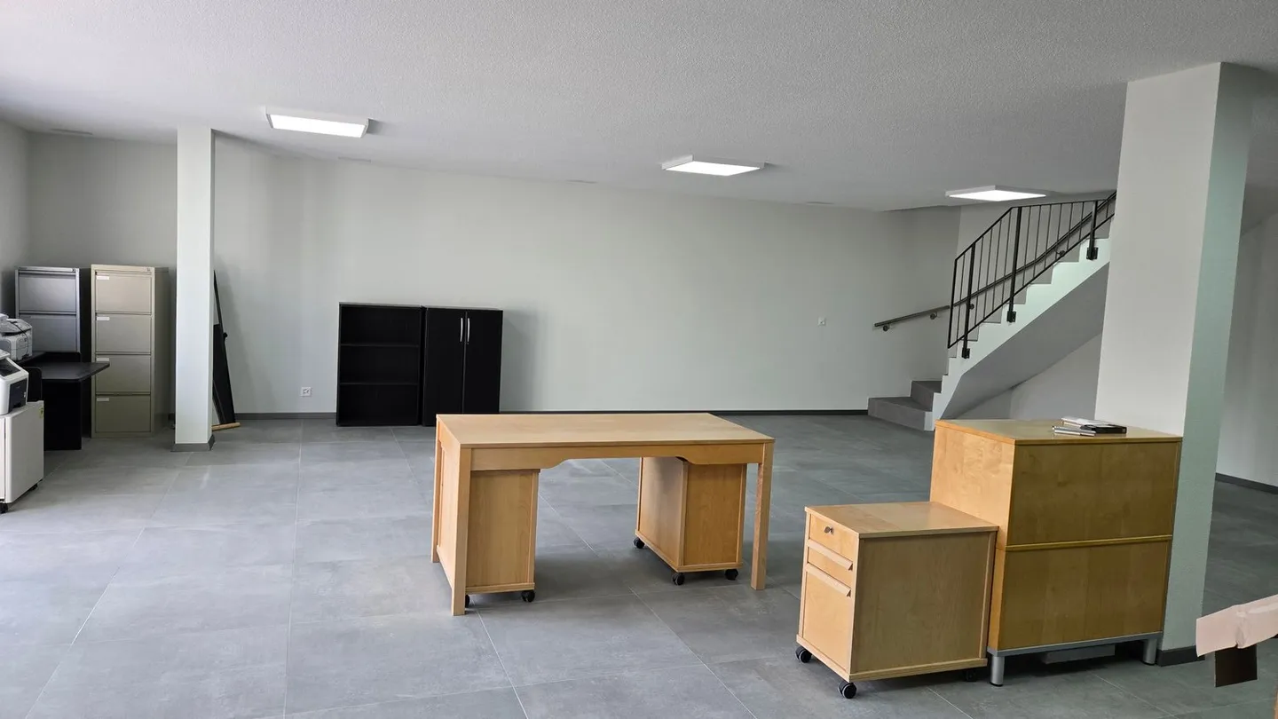 Space for commercial purposes for rent, 15 minutes from Freiburg - Photo 2 of 5