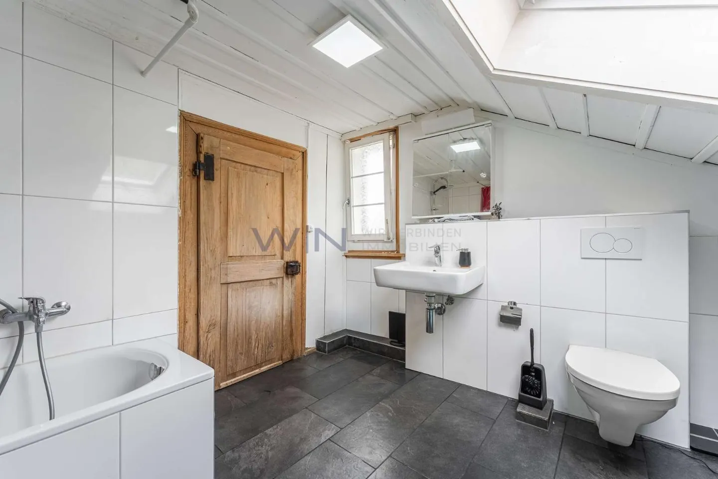 Wohngebäude 15.5 Zimmer - Foto 8 von 10