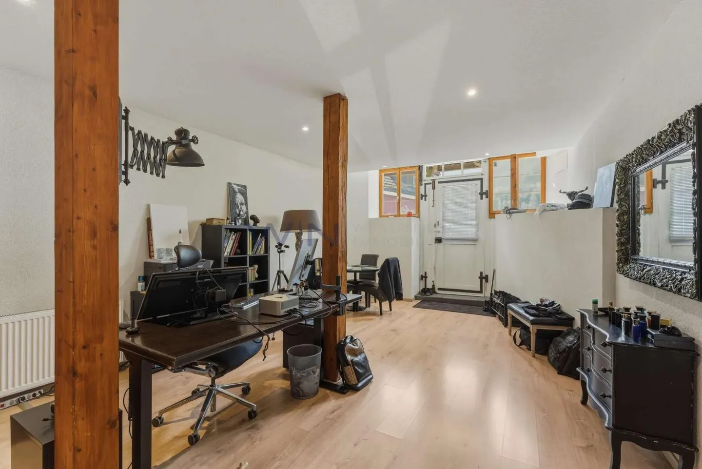 Wohngebäude 15.5 Zimmer - Foto 3 von 10