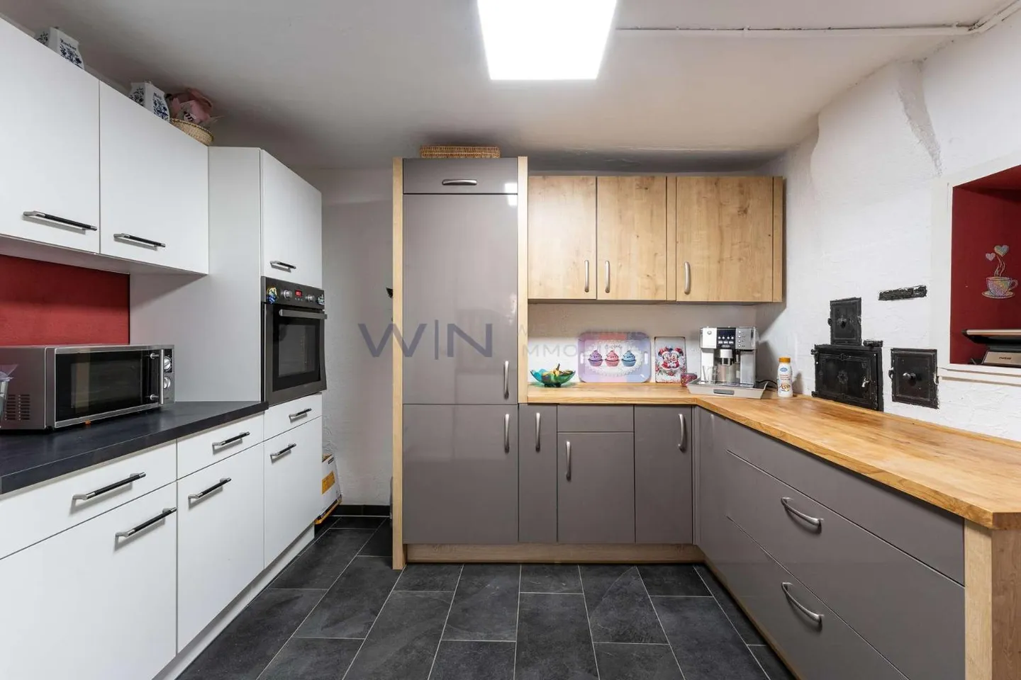 Wohngebäude 15.5 Zimmer - Foto 5 von 10