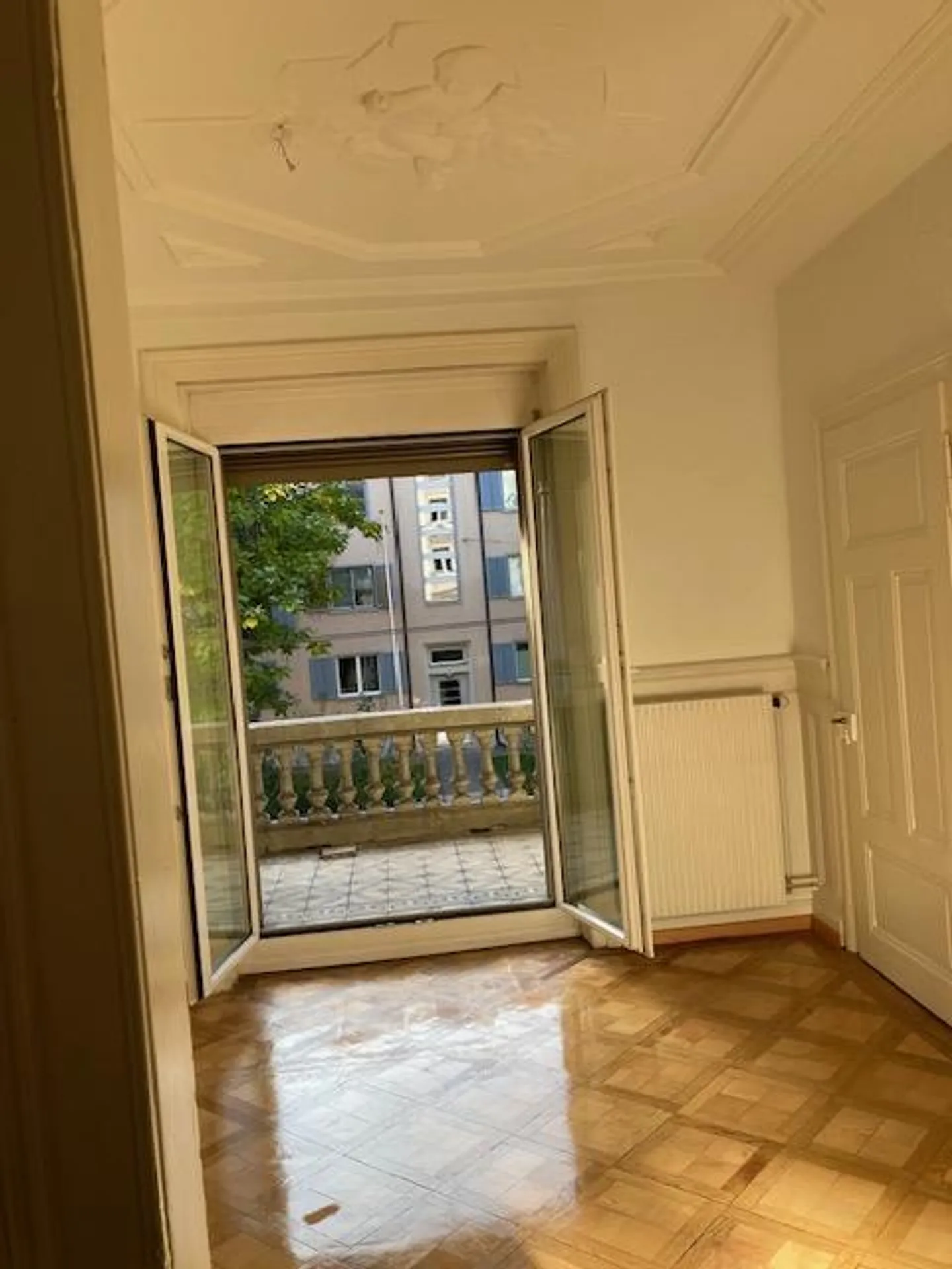 Appartement Art Nouveau - Photo 2 sur 6