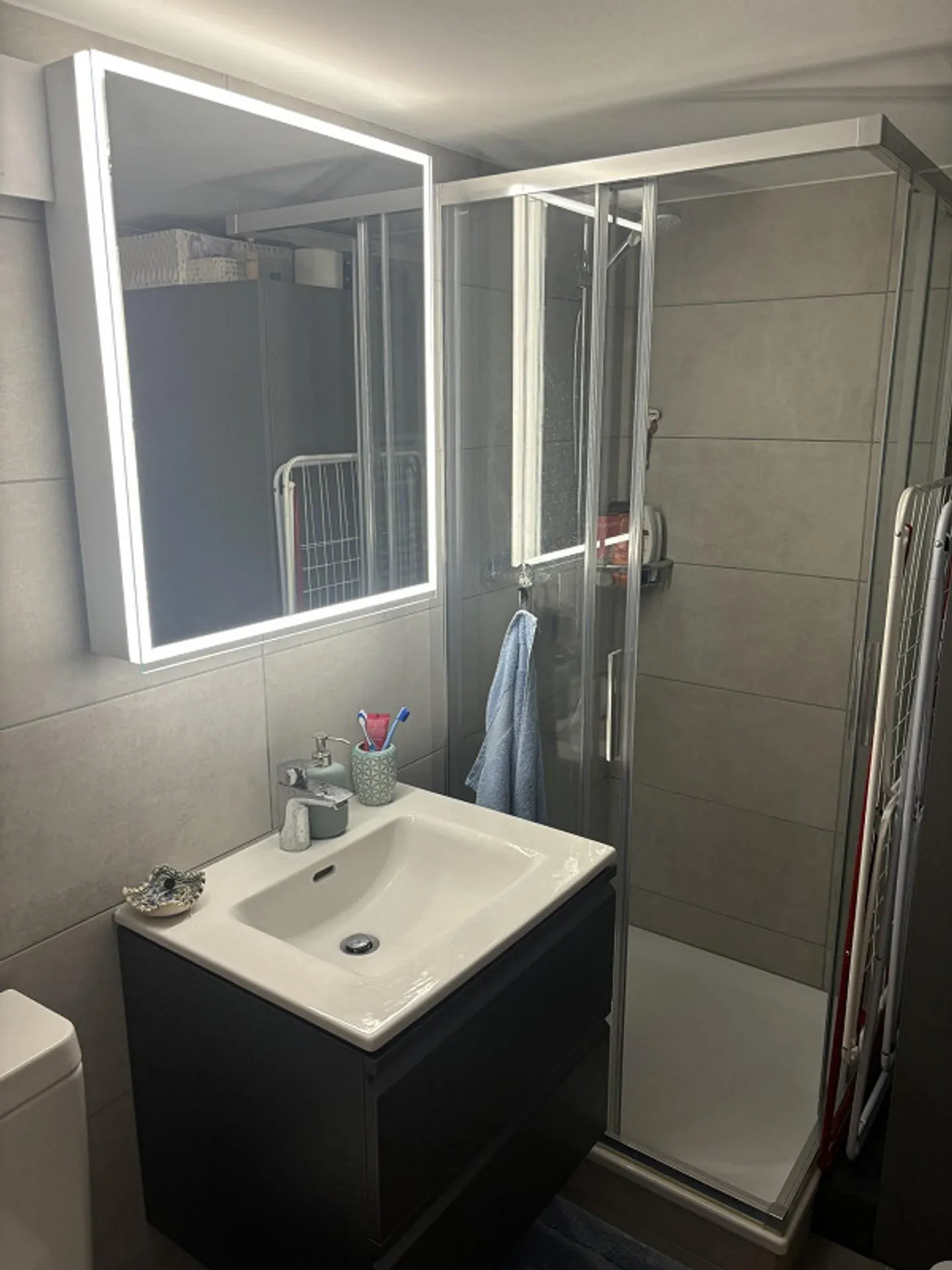 Charming apartment in the lower town - Photo 9 of 12