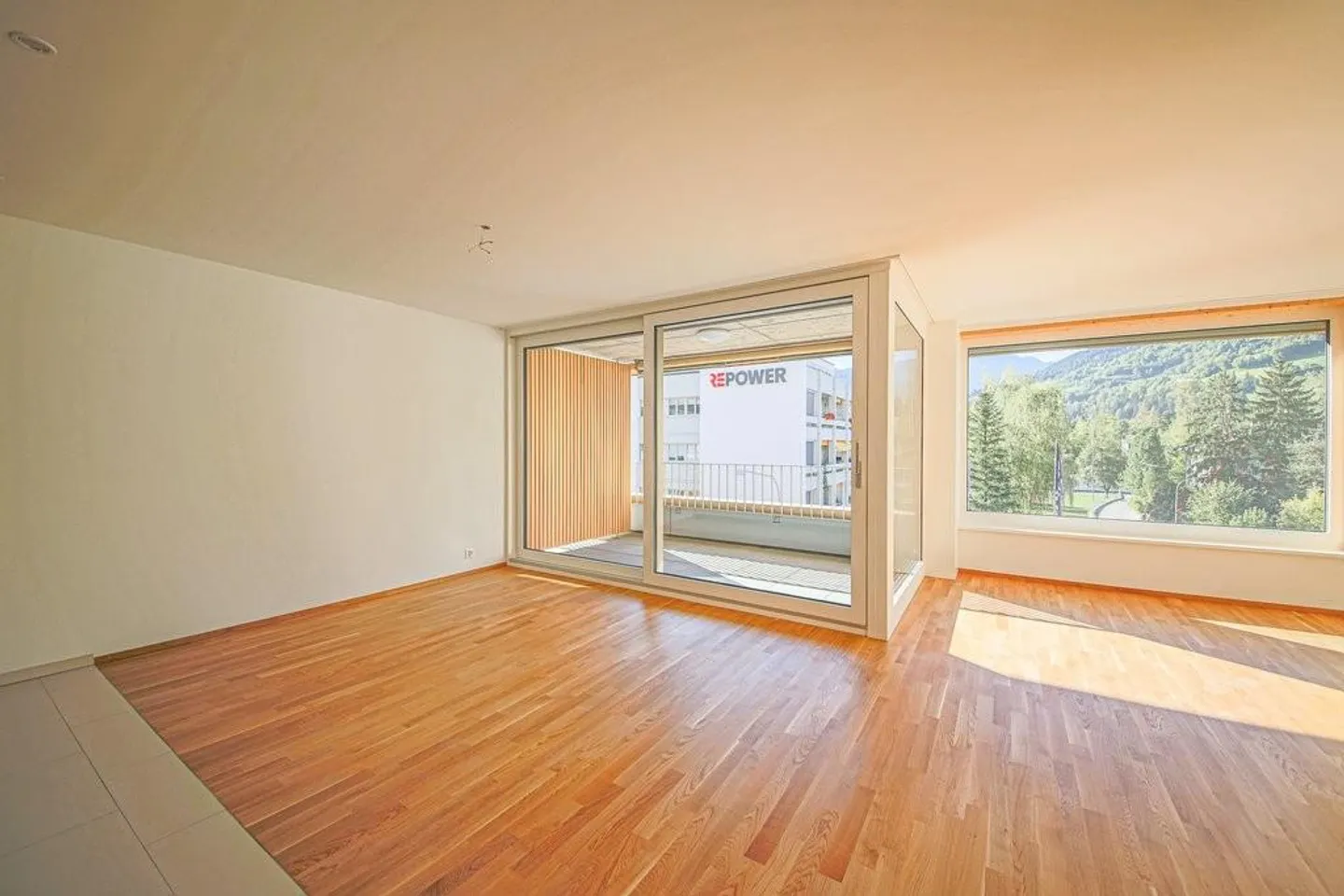 Zeitlose 3.5 Zimmer-Wohnung in Ilanz zu vermieten! - Foto 3 di 7