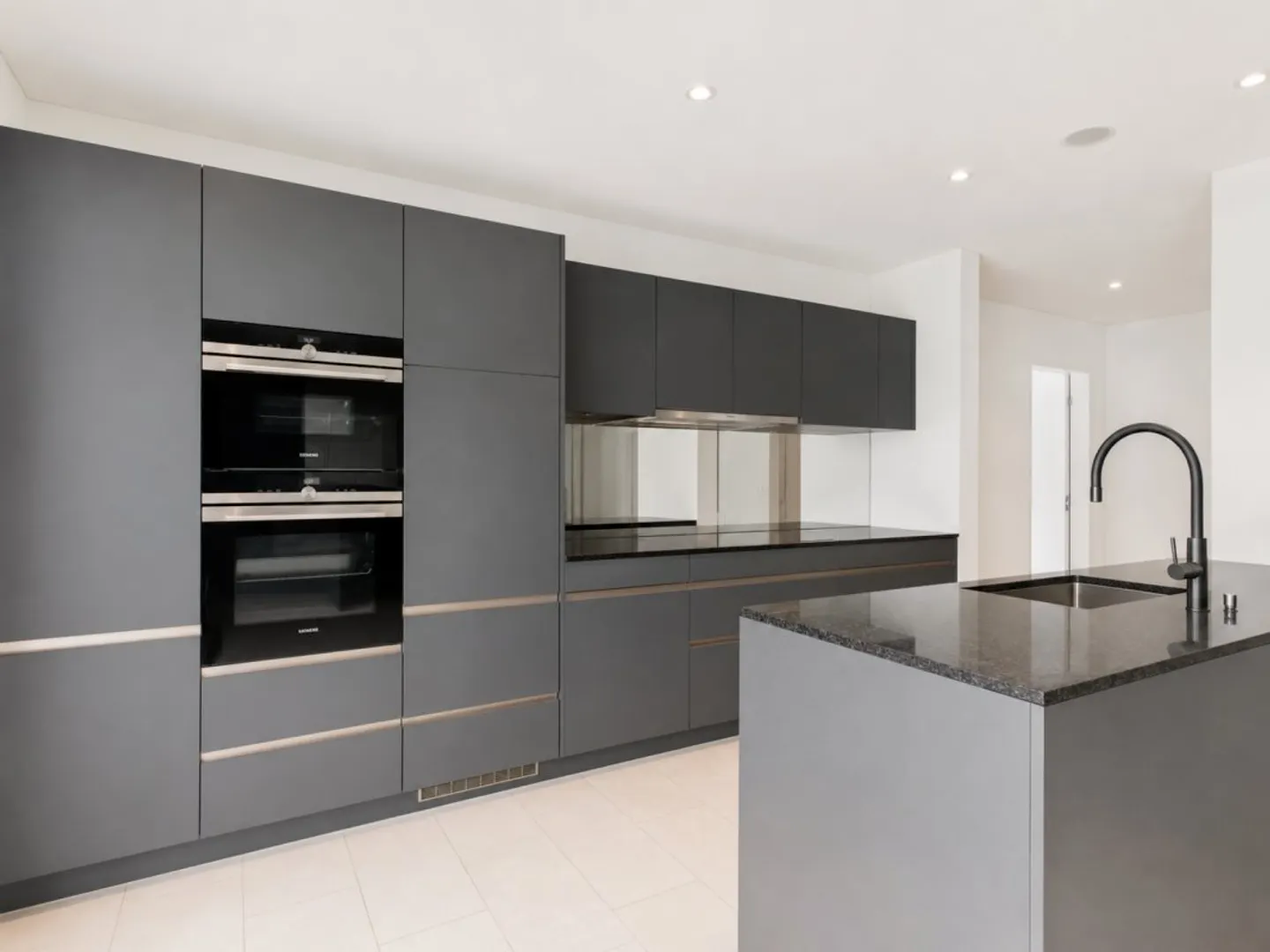 Appartement moderne avec jardin à Läufelfingen - Photo 3 sur 15