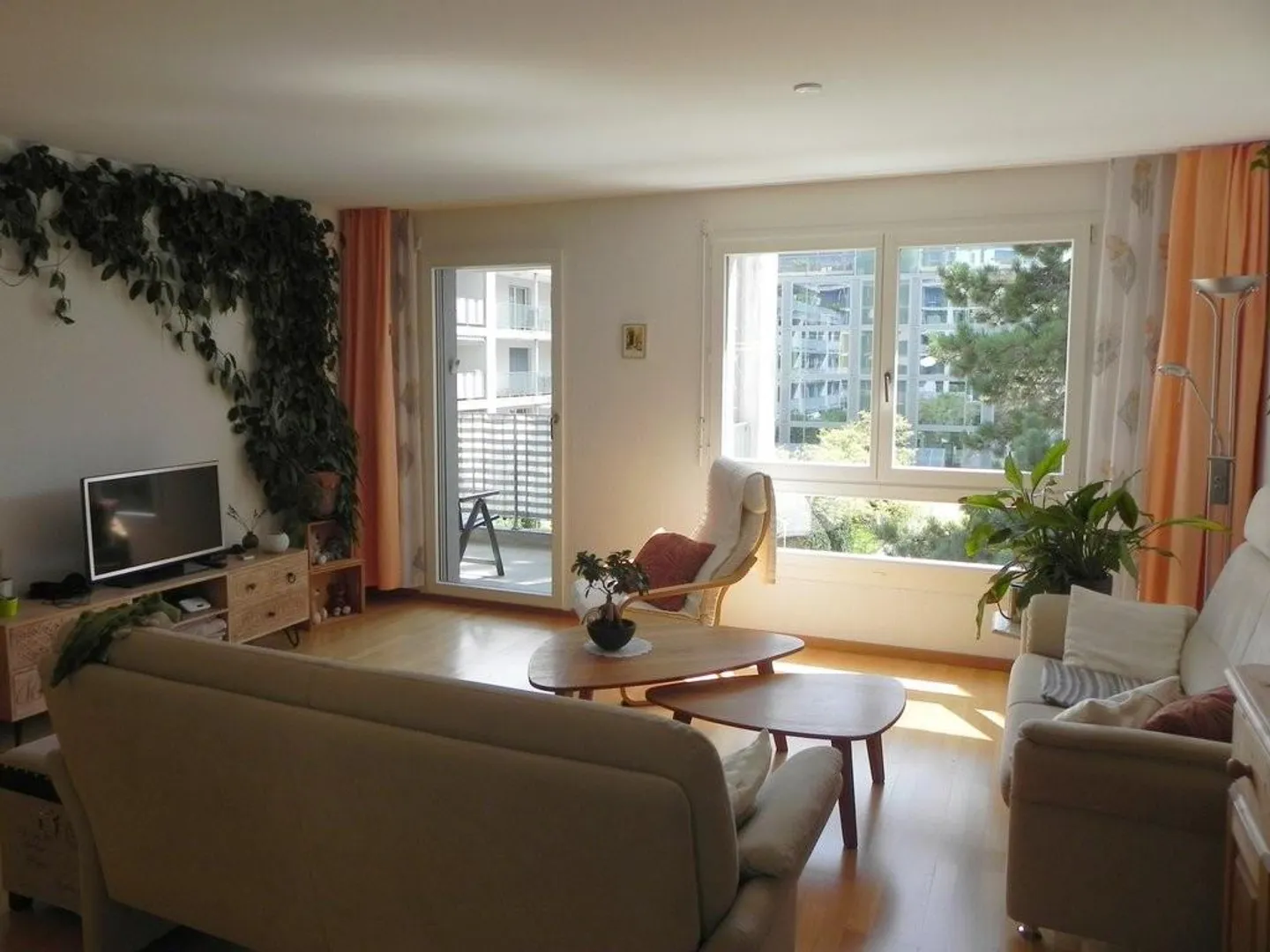 Appartement de 5,5 pièces à louer à Landquart ! - Photo 2 sur 9