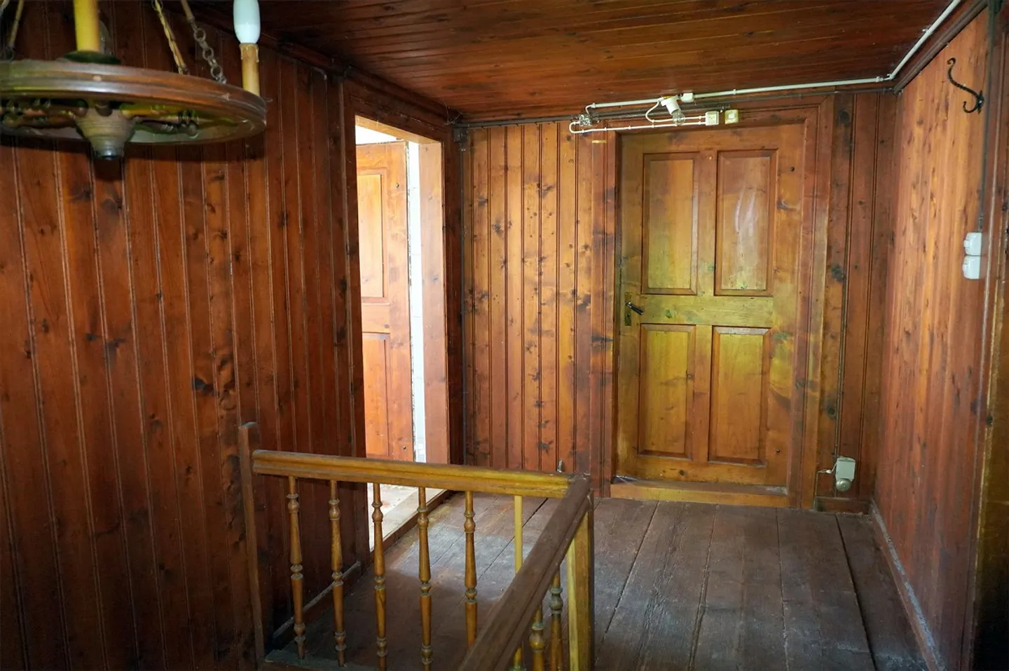 7.5 Room Townhouse with Workshop/Workplace - Photo 8 of 14