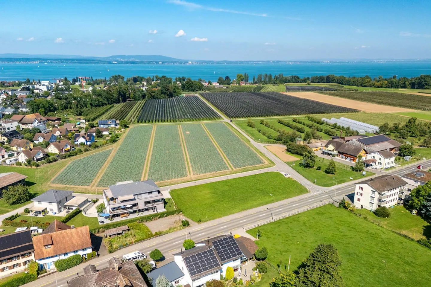 Space for New: Generous Building Plot - Photo 2 of 11