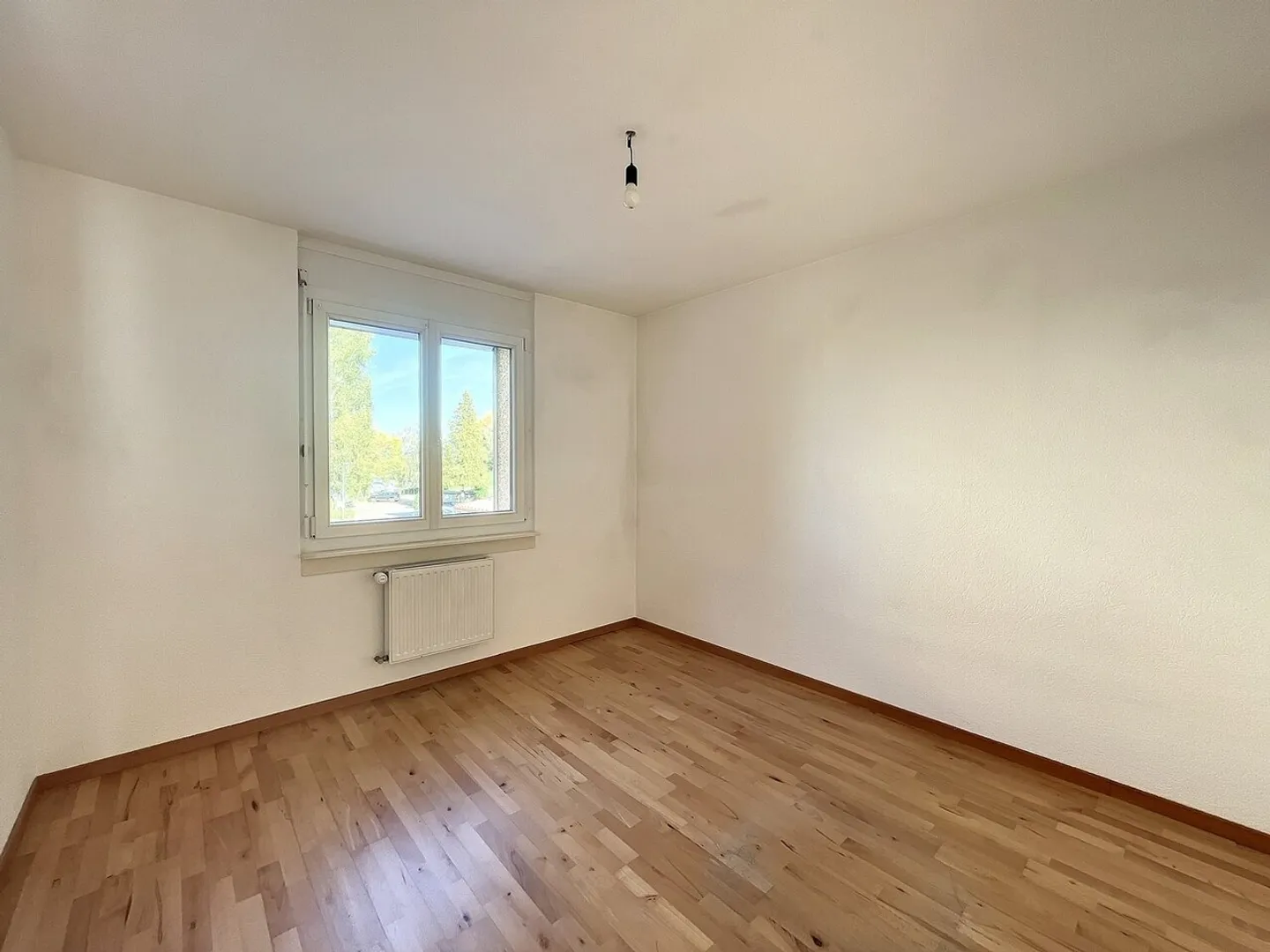Appartement spacieux avec balcon - Photo 6 sur 11