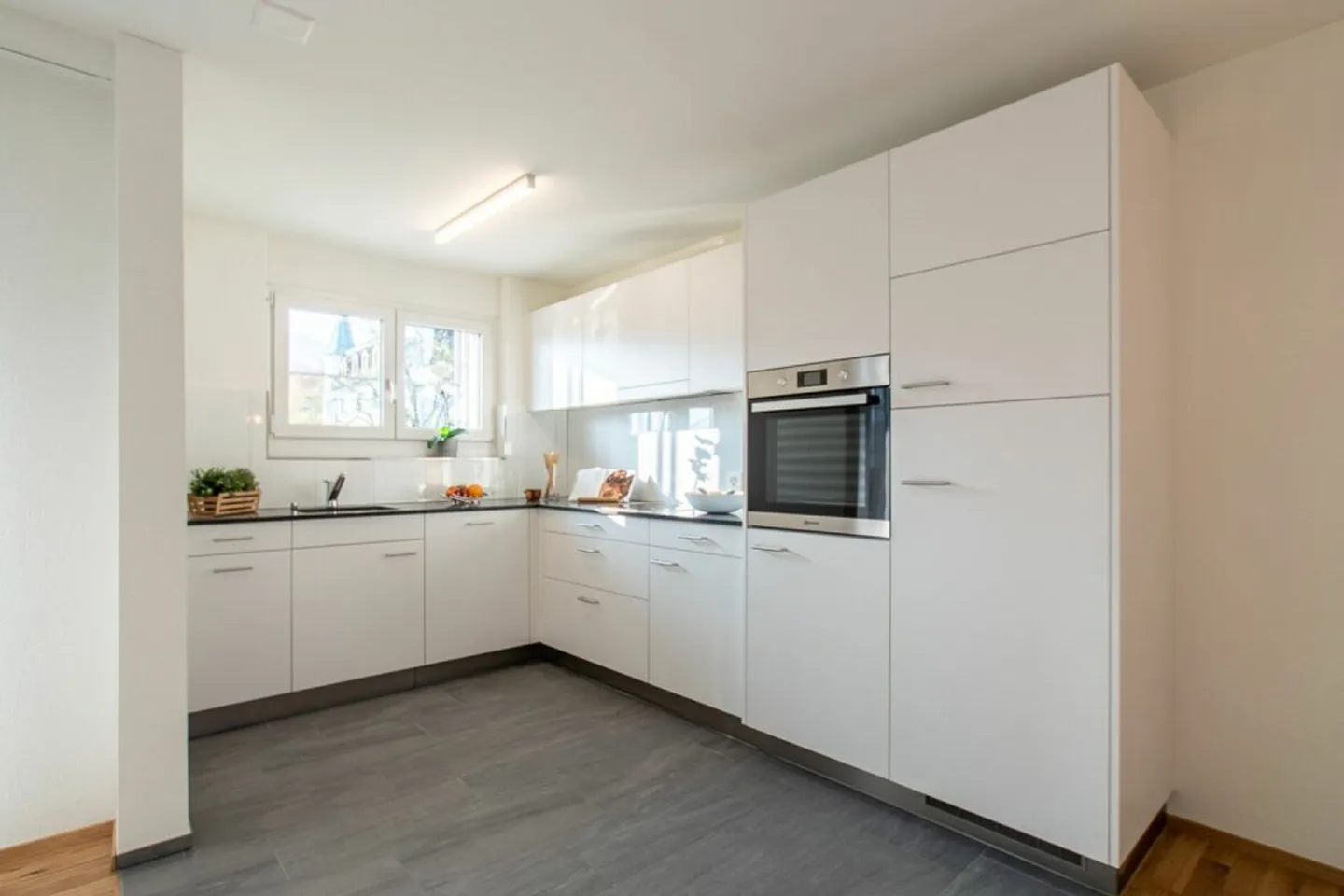 Appartement confortable de 3.5 pièces dans un endroit calme à Staad - Photo 5 sur 7