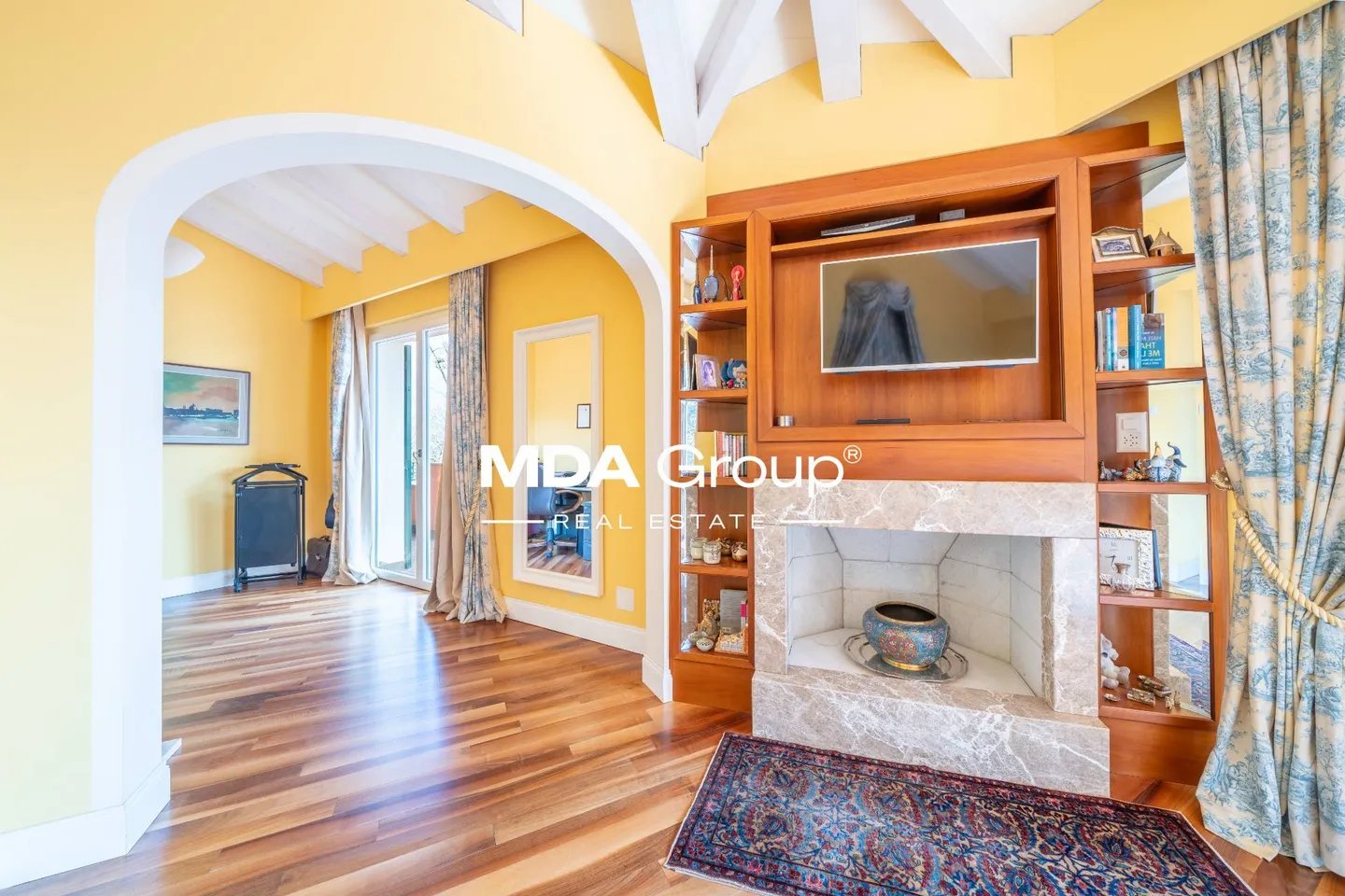 Villa - Vico Morcote - Photo 20 of 35