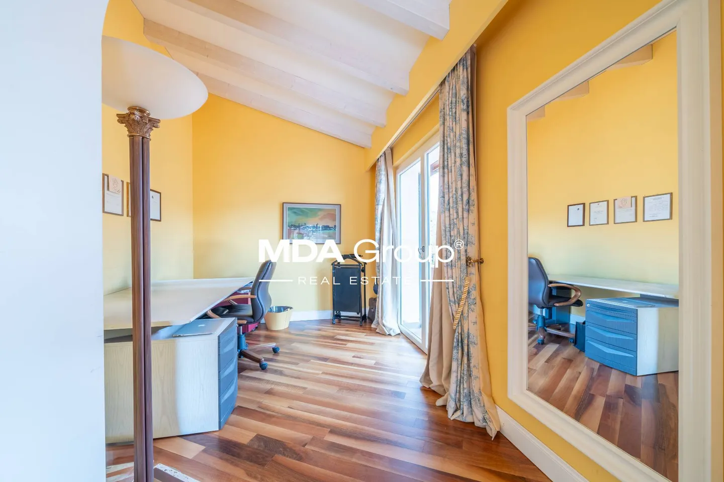 Villa - Vico Morcote - Photo 21 of 35