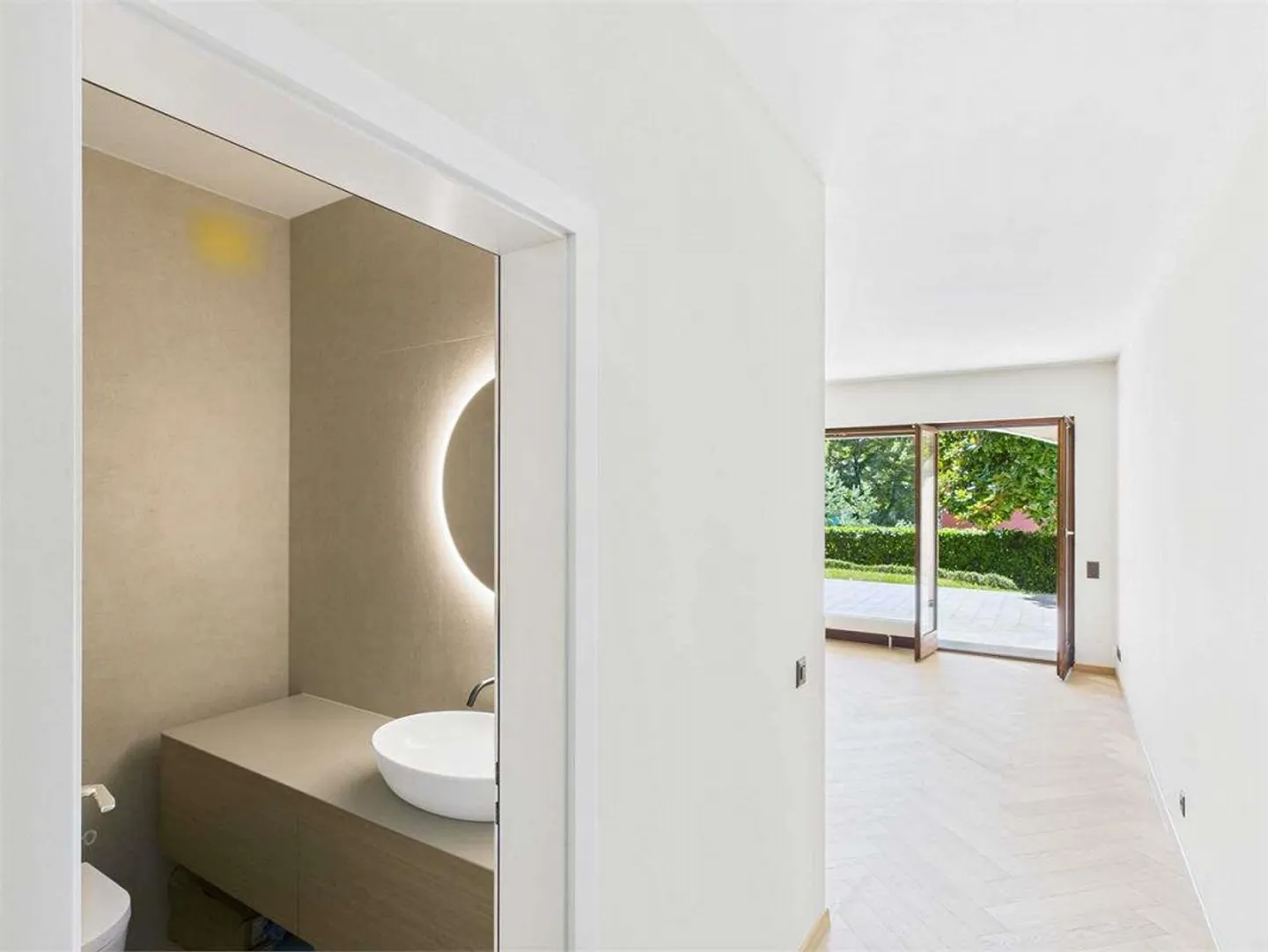 Cassarate - Renoviertes Studio mit Terrasse und Blick auf den San Salvatore - Foto 2 von 9