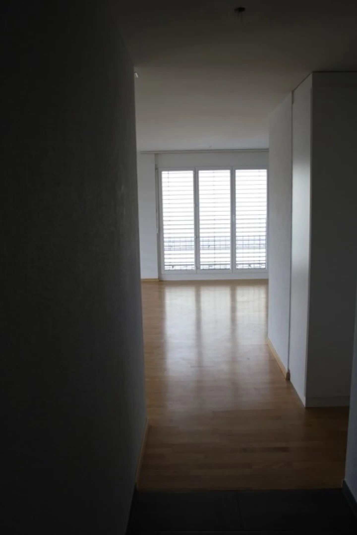 Grosszügige Wohnung mit Balkon - Foto 8 von 10