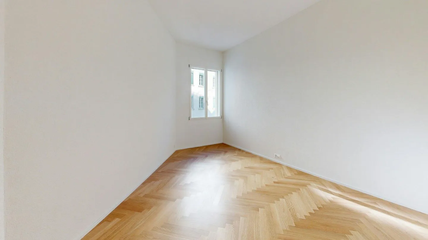 First Occupancy - Stylish Living, Zurich City Center - Photo 7 of 9