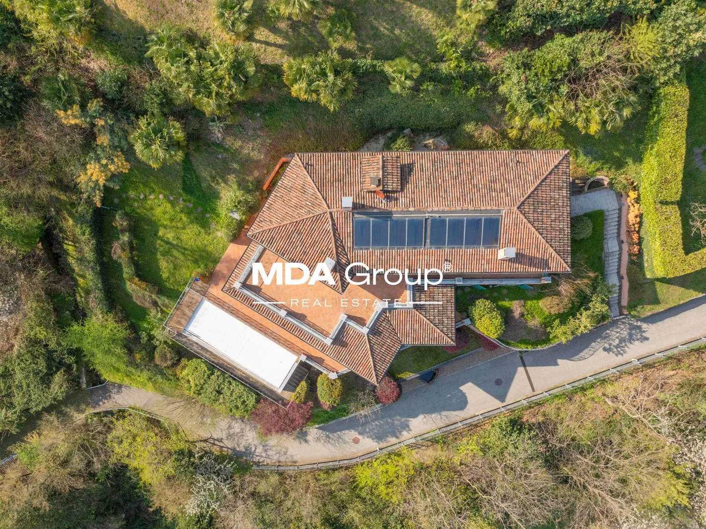 Villa - Vico Morcote - Photo 32 of 35