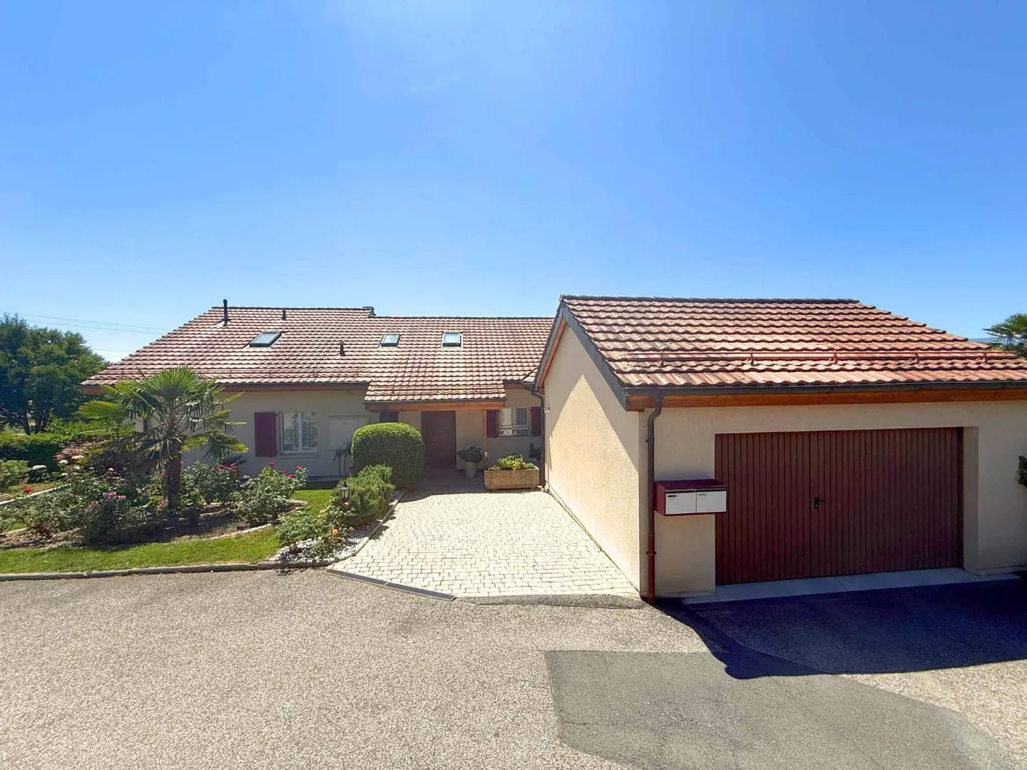 Villa Familiale Élégante avec Piscine - Photo 10 sur 10