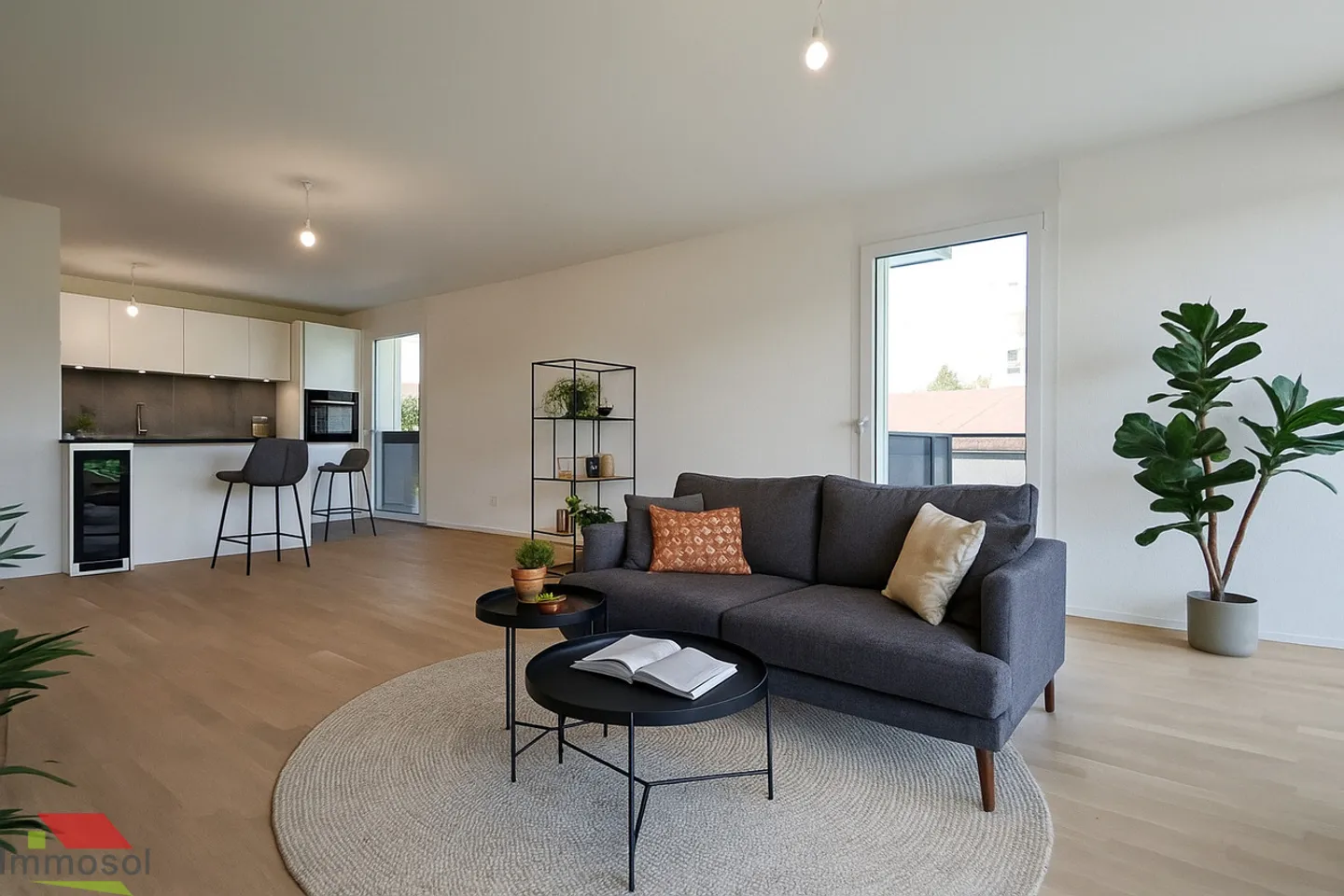 Appartamento 4,5 locali con balcone e vista libera! NUOVO! - Foto 3 di 8