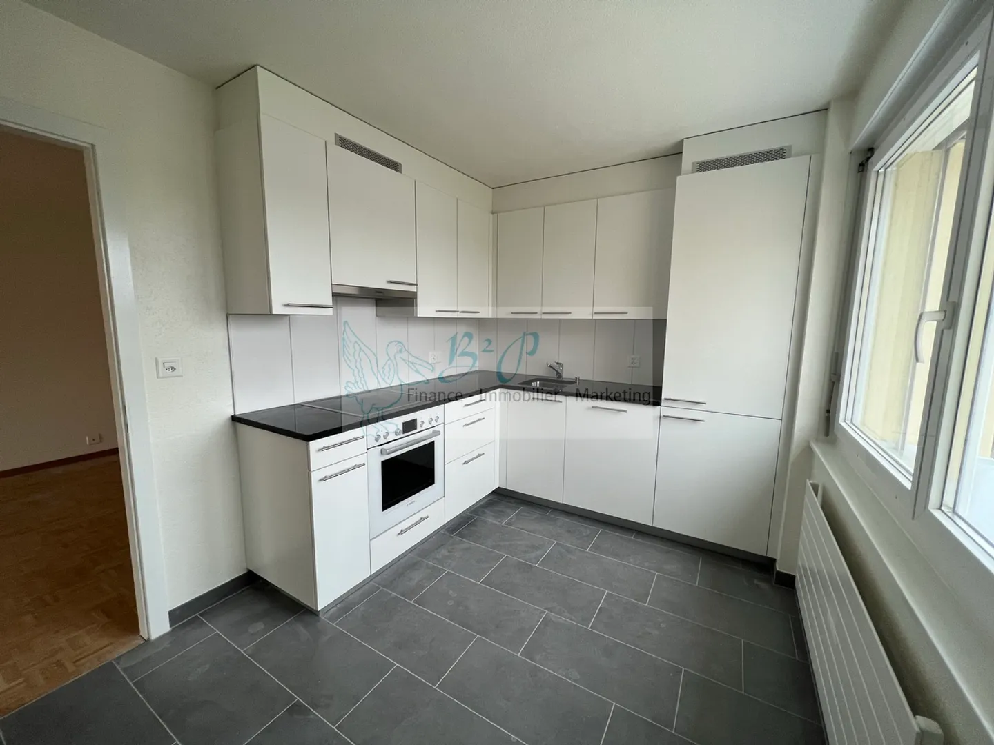 3.5 Room Apartment with Large Balcony - Photo 4 of 10