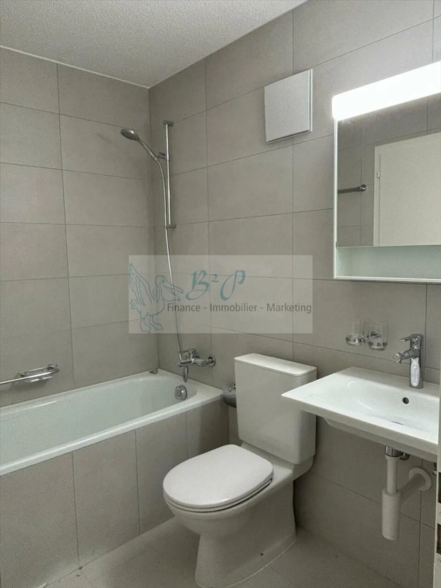 3.5 Room Apartment with Large Balcony - Photo 9 of 10