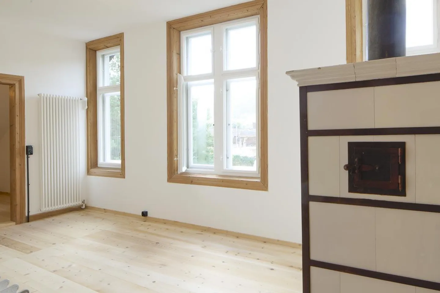Charmante appartement en attique de 2,5 pièces au cœur d'Appenzell - Photo 3 sur 13