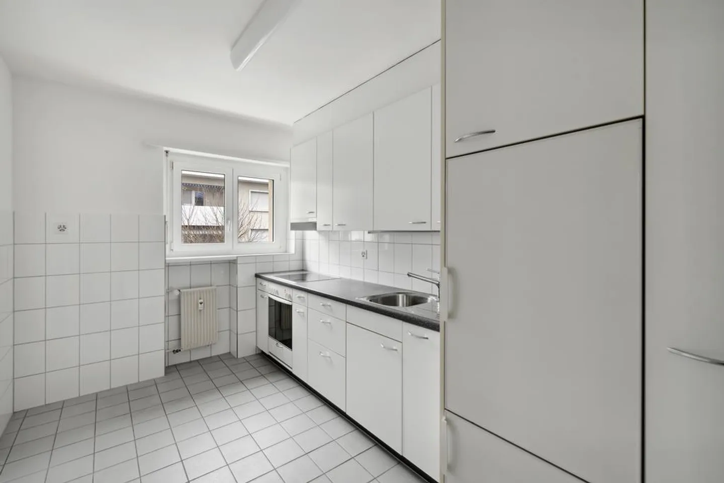 Cozy Living in a Quiet and Family-Friendly Environment - Photo 2 of 3