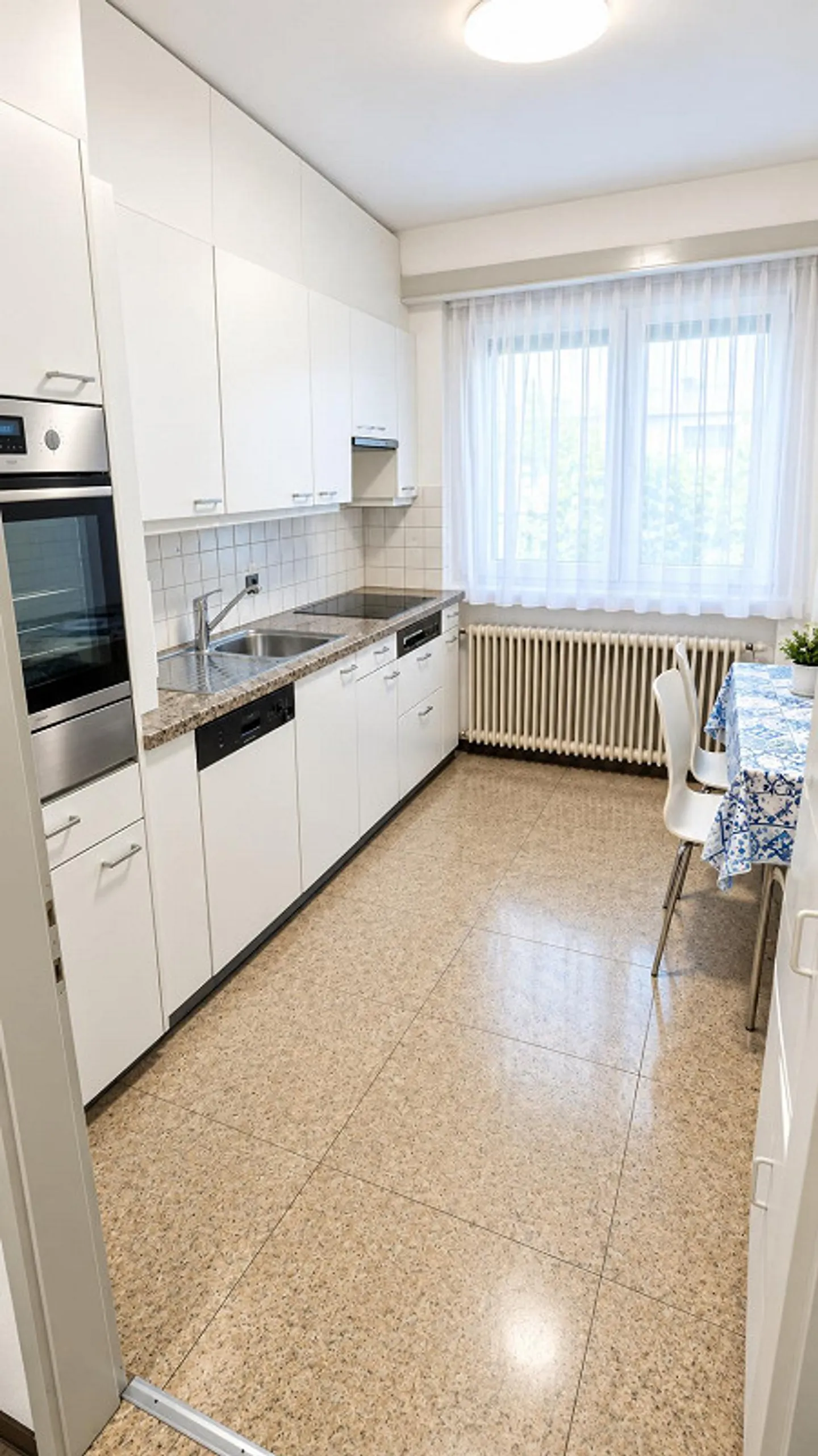 Casa spaziosa a Biasca - Foto 3 di 12