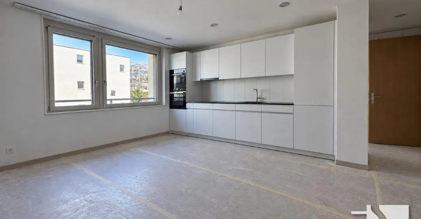 New 3½ room apartment with parking in the city center - Photo 3 of 11