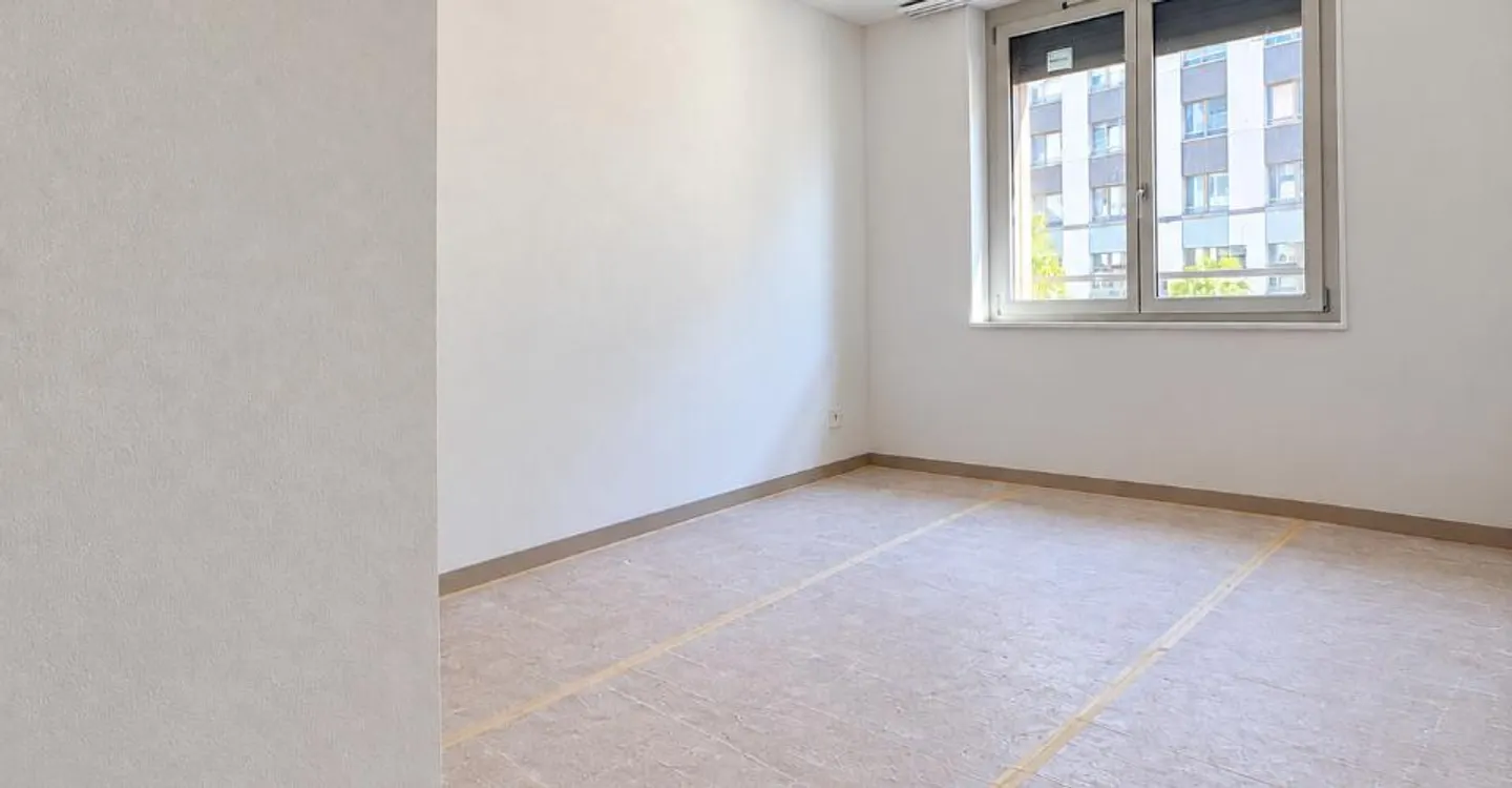 New 3½ room apartment with parking in the city center - Photo 6 of 11