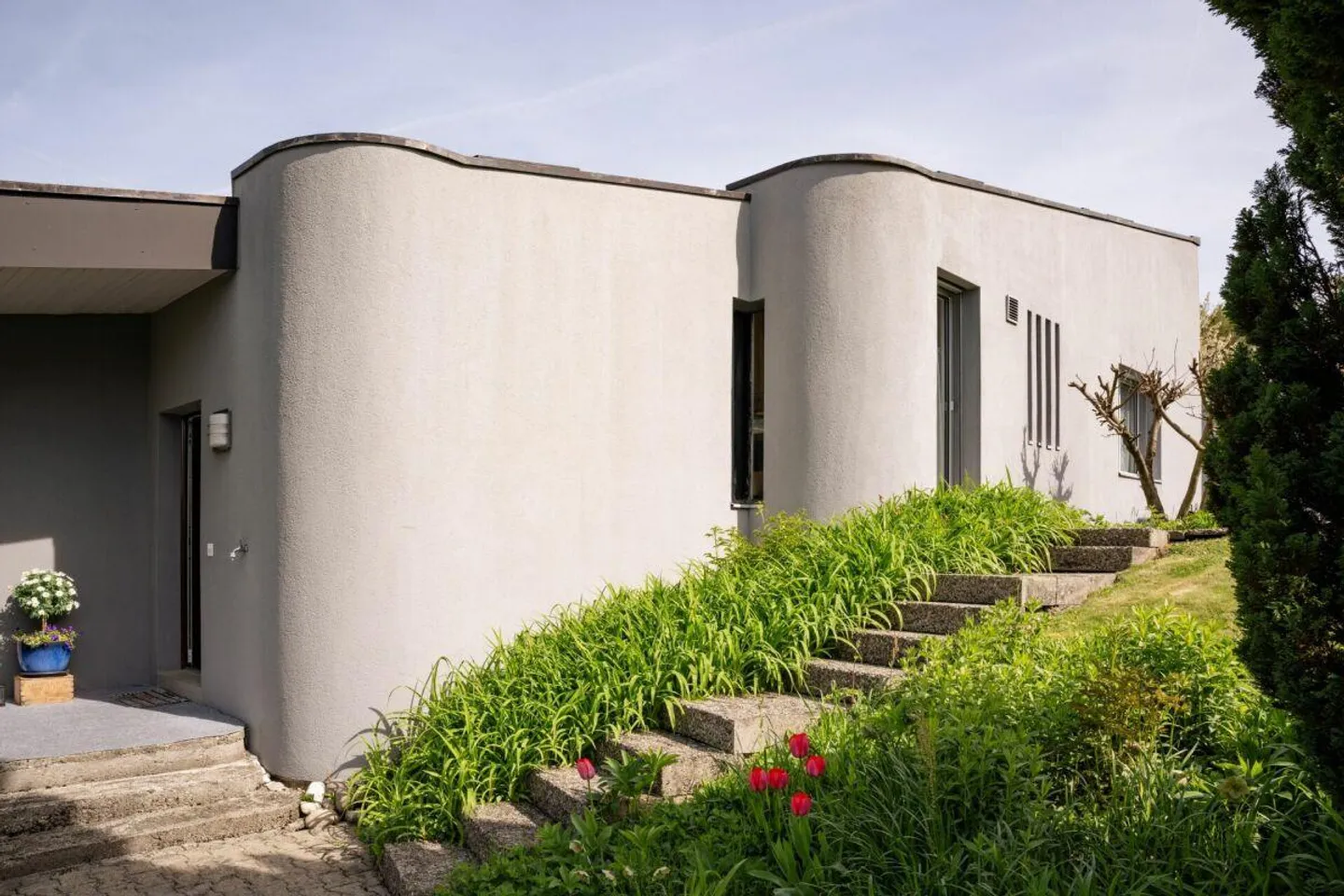 Freistehendes Einfamilienhaus mit Aussicht über Gränichen - Foto 3 von 8