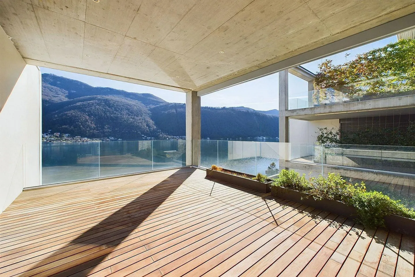 Morcote - Bijou moderne au bord du lac - Photo 15 sur 22