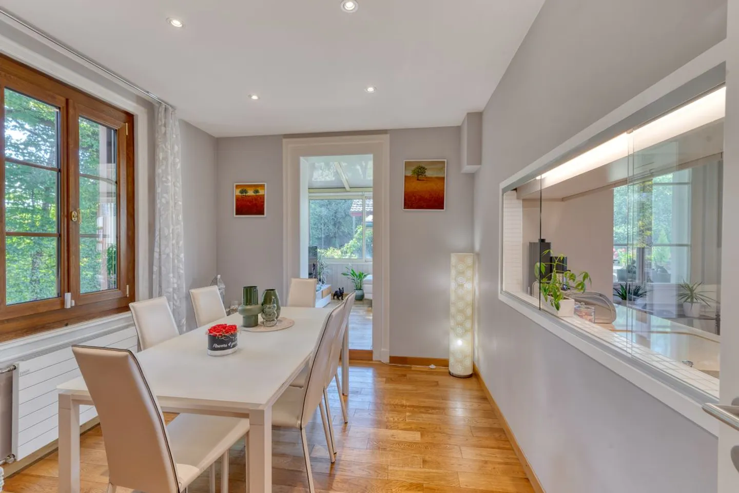 Unique - Villa individuelle en parfait état à Onex ! - Photo 2 sur 4