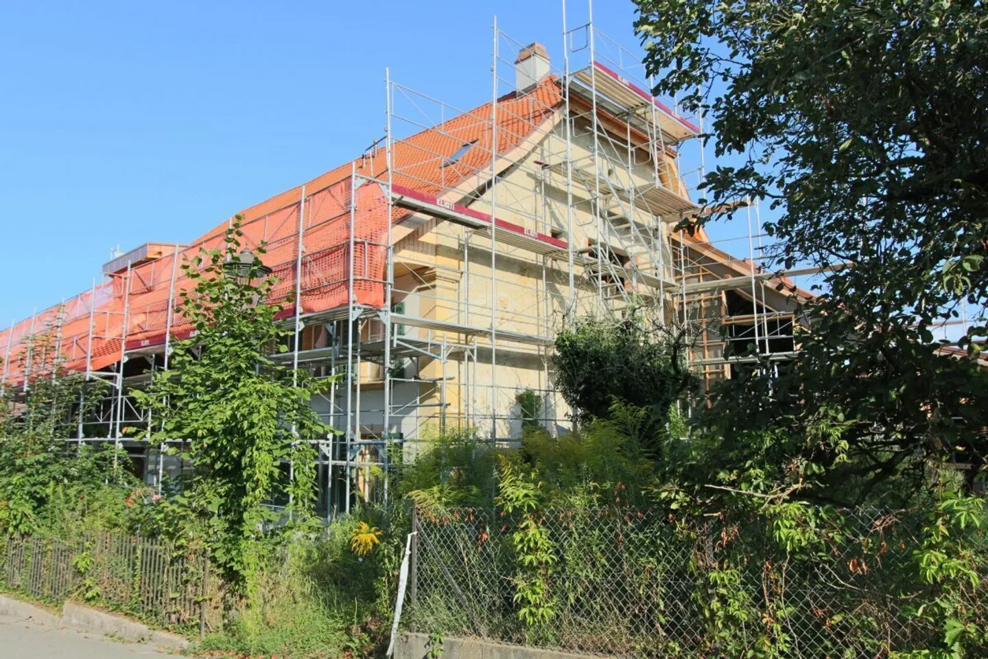 For sale 3.5 room apartment - For sale 3.5 room condominium - Photo 2 of 10