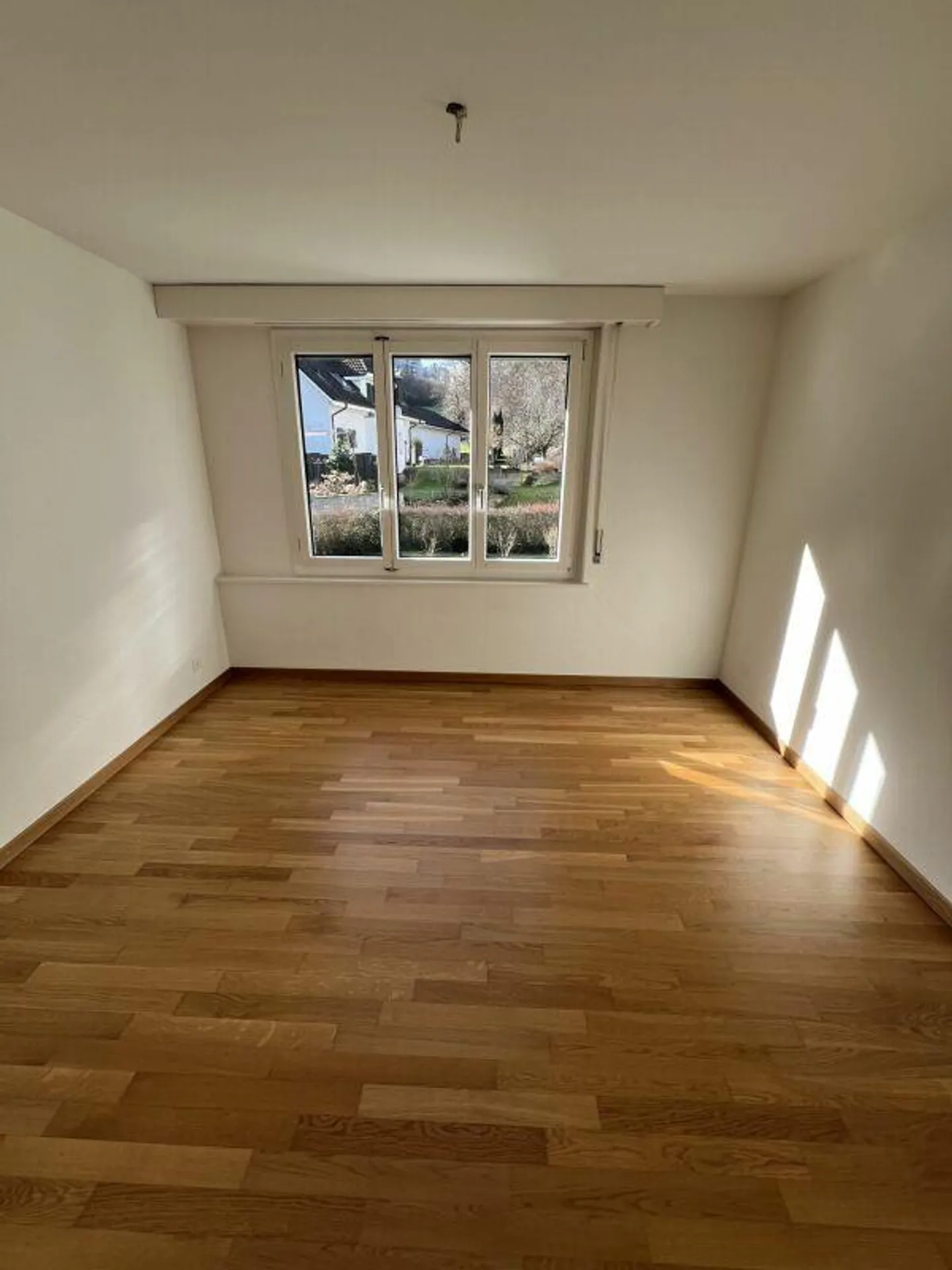 Sonnige Wohnung mit schöner Aussicht - Foto 5 von 11