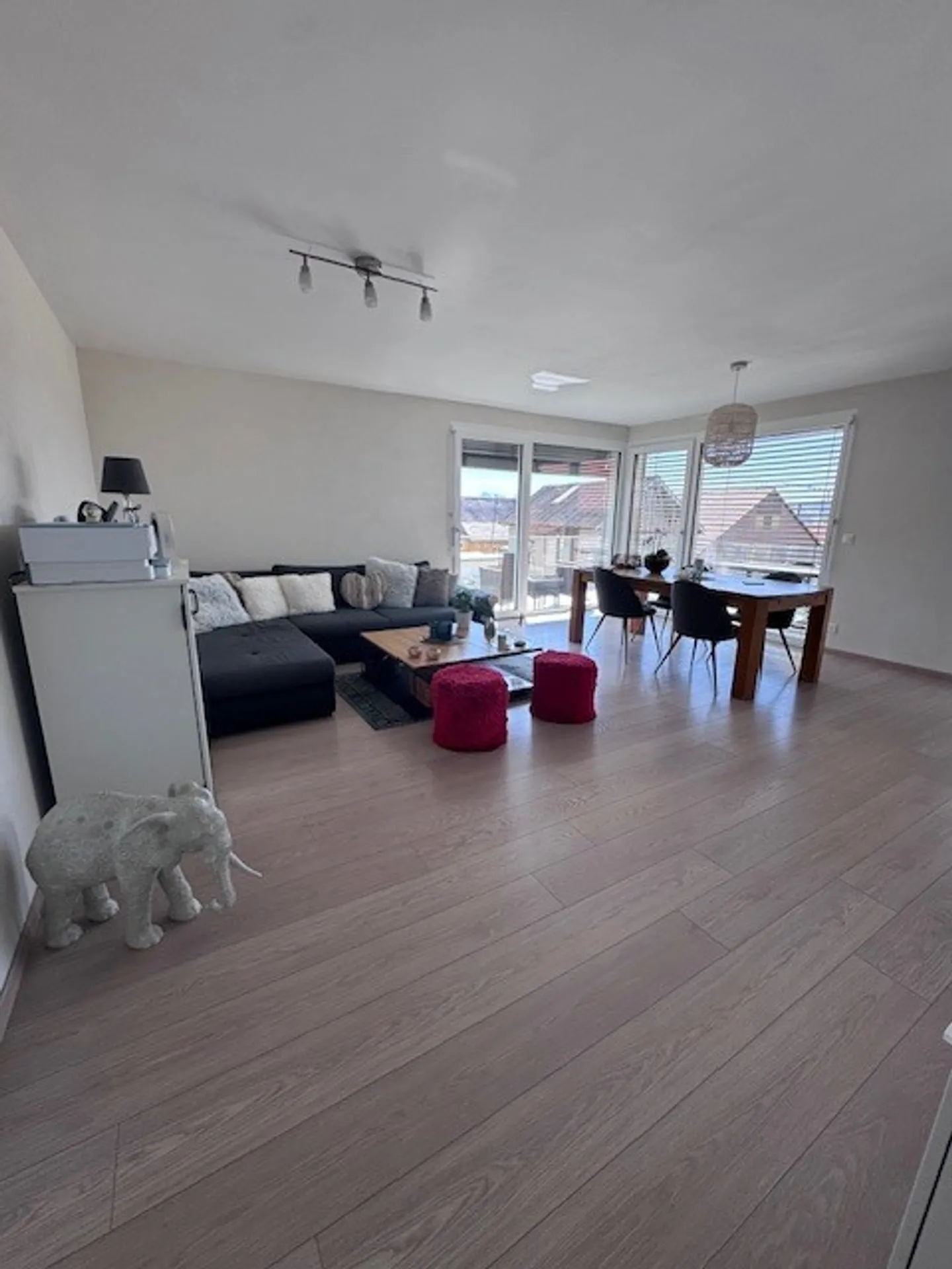 Geräumige 4.5-Zimmer-Wohnung - Foto 8 von 12