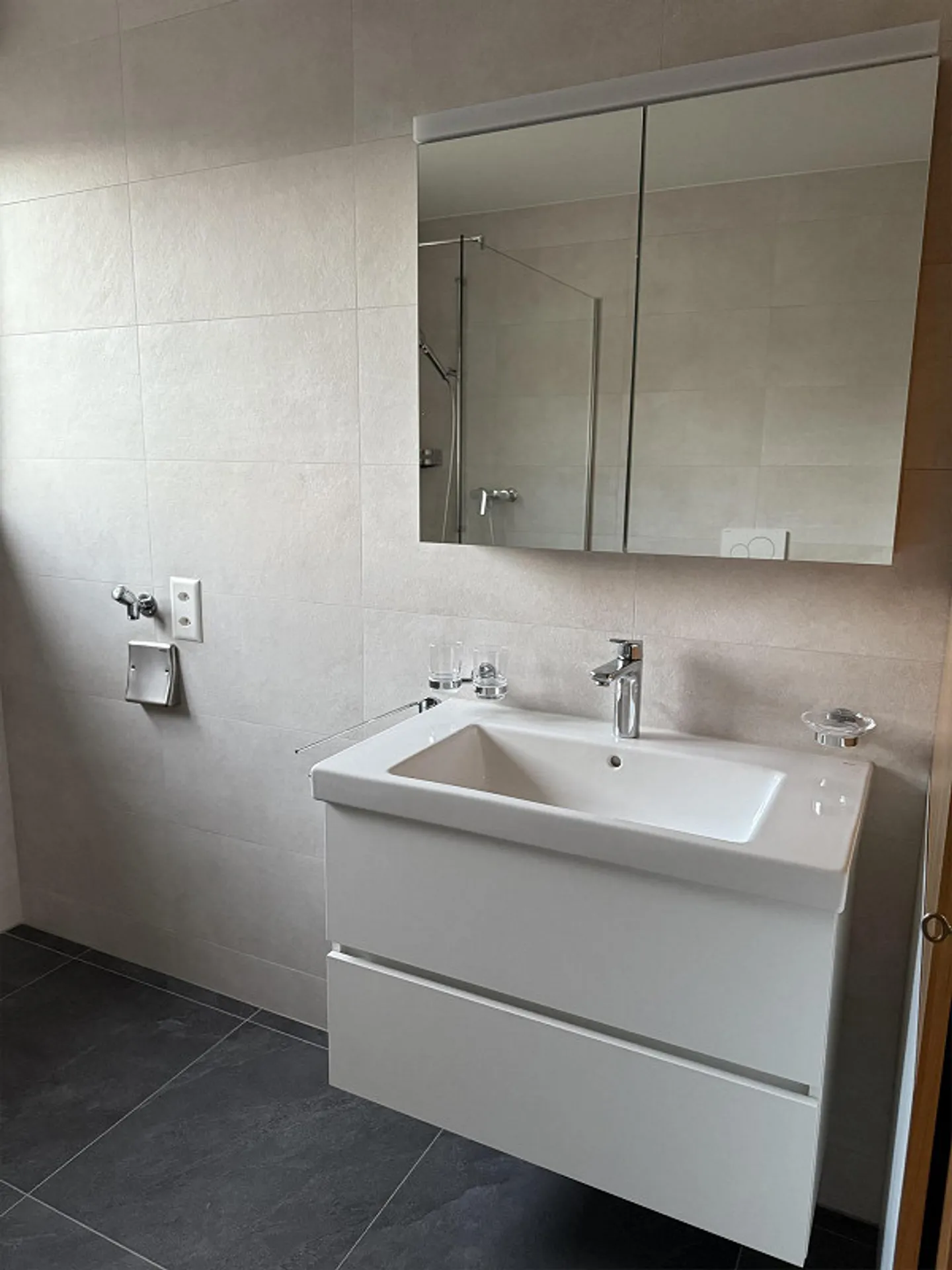 Appartamento attraente e spazioso con 3,5 stanze - Foto 7 di 12